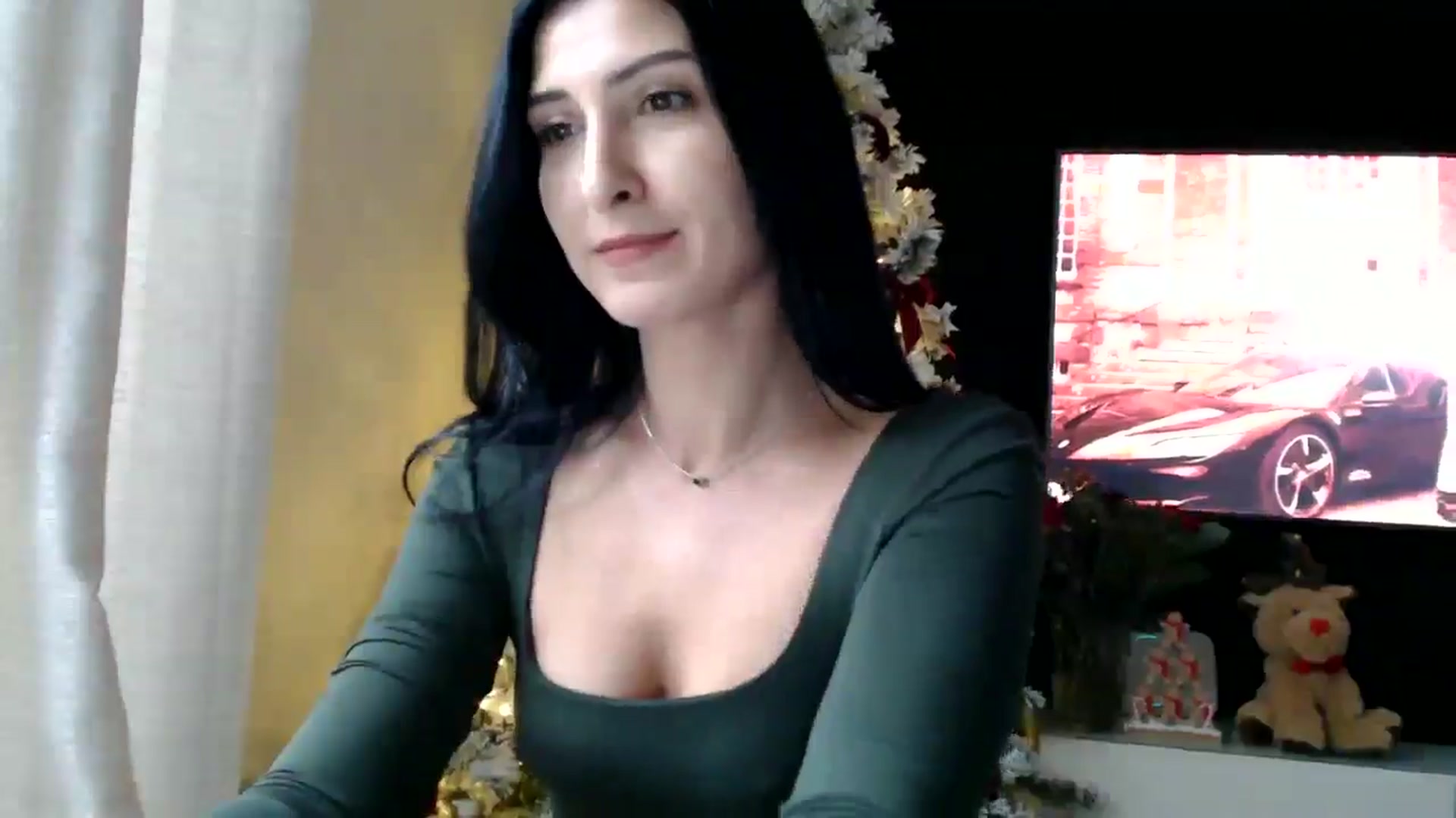 Gallery image thumbnail from Yara_77's myfreecams stream on, 12/12/2025, 13:35 image 15 of 20