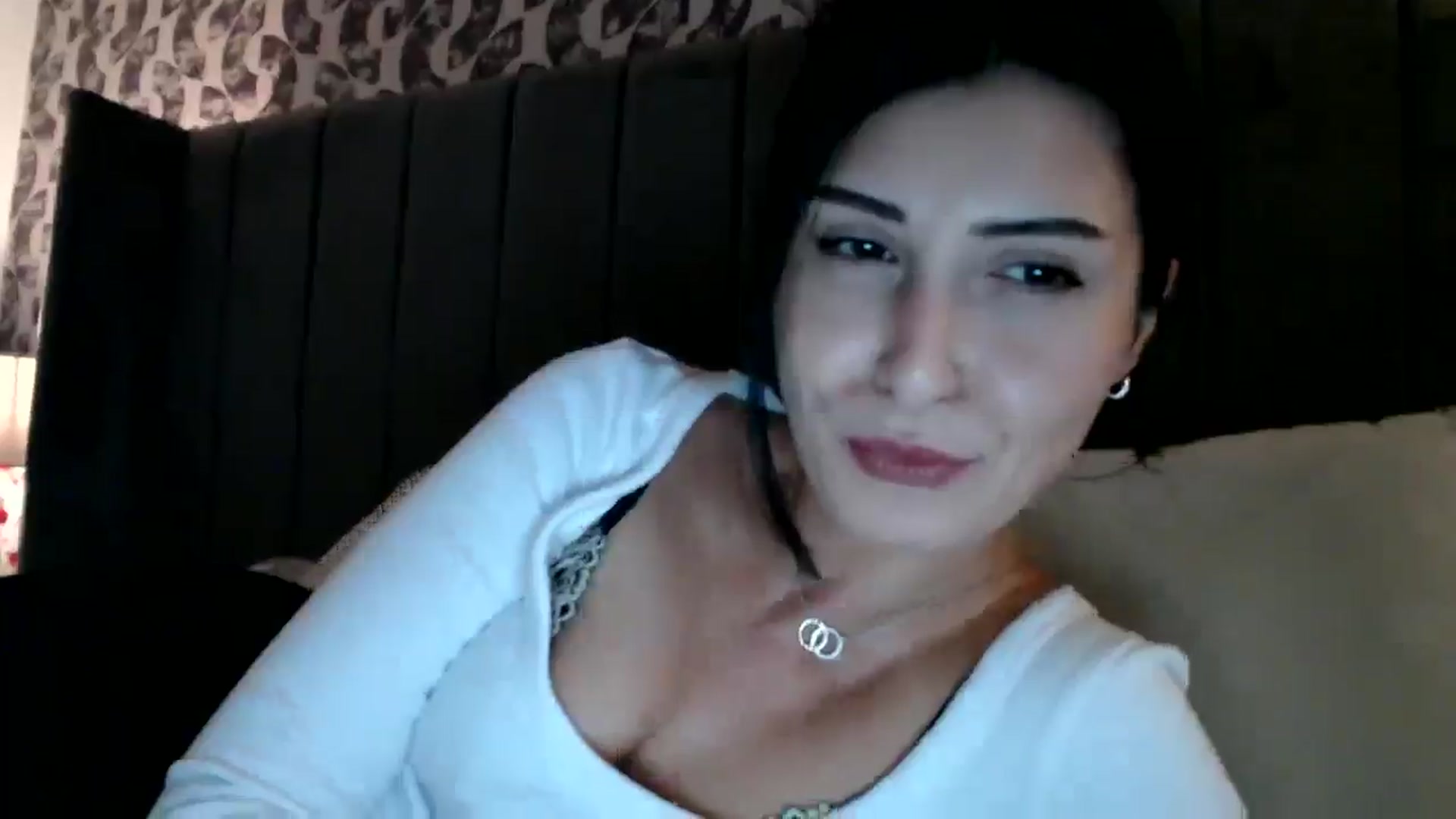 Gallery image thumbnail from Yara_77's myfreecams stream on, 12/18/2025, 13:39 image 7 of 20