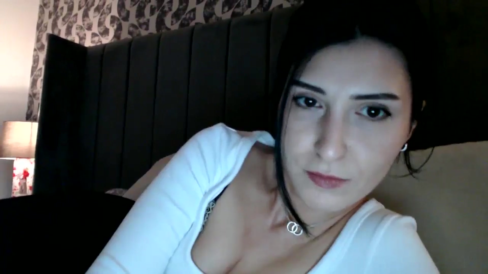 Gallery image thumbnail from Yara_77's myfreecams stream on, 12/18/2025, 13:39 image 5 of 20