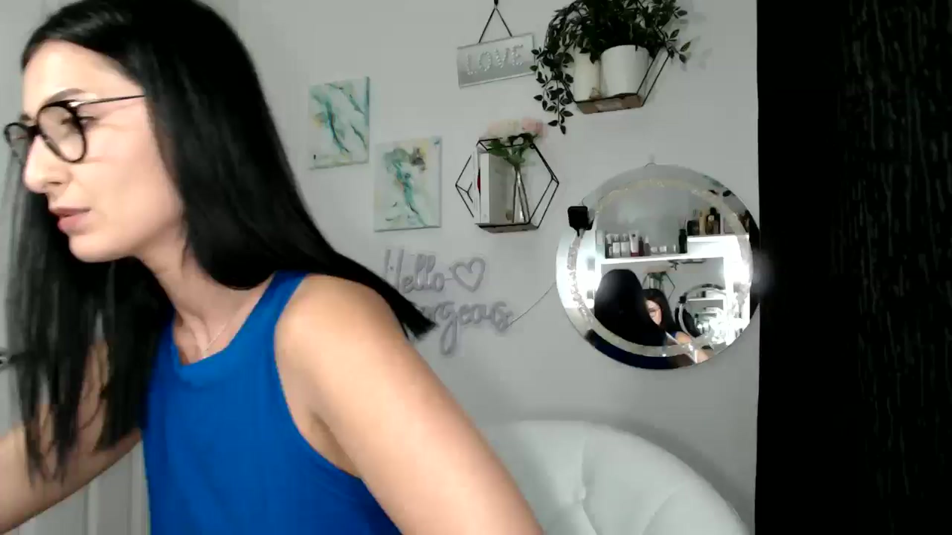 Gallery image thumbnail from Yara_77's myfreecams stream on, 01/14/2026, 16:06 image 1 of 20