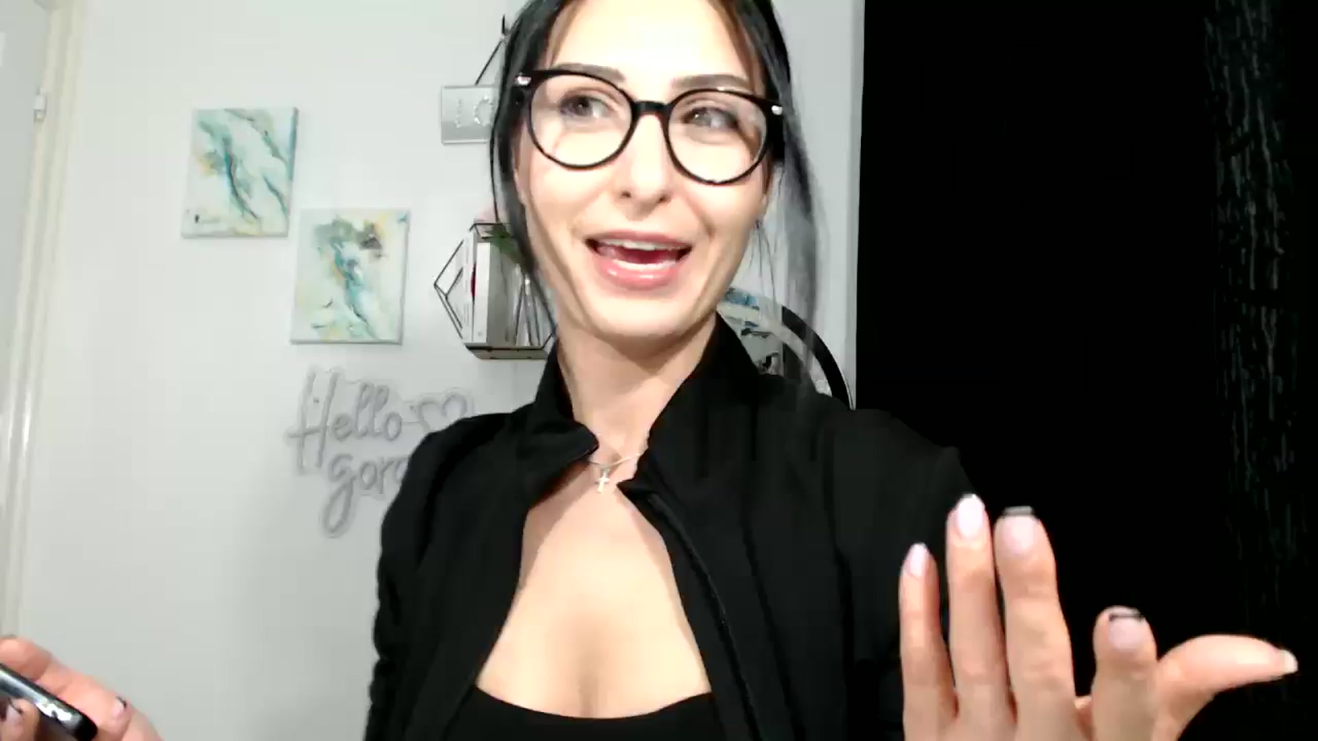 Gallery image thumbnail from Yara_77's myfreecams stream on, 01/14/2026, 18:36 image 6 of 20