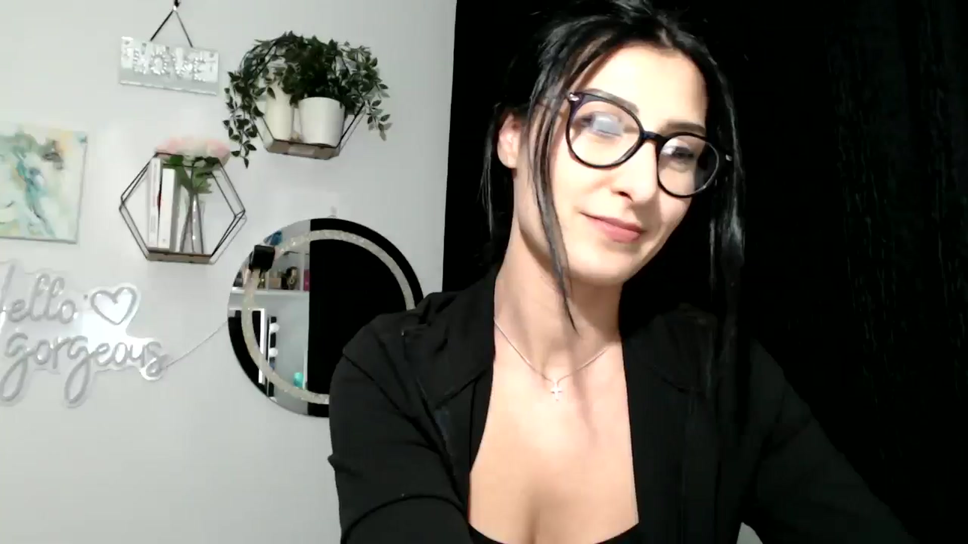 Gallery image thumbnail from Yara_77's myfreecams stream on, 01/14/2026, 19:41 image 9 of 20
