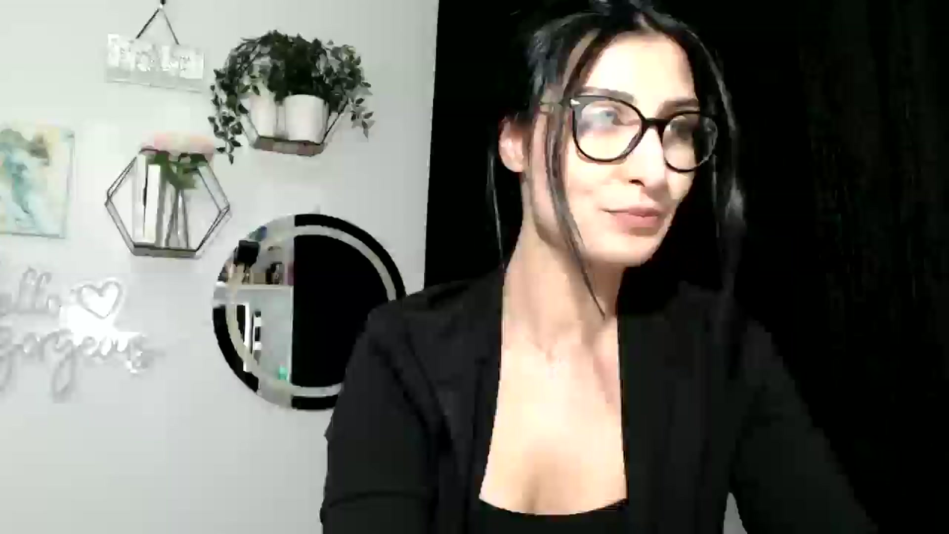 Gallery image thumbnail from Yara_77's myfreecams stream on, 01/14/2026, 19:41 image 8 of 20