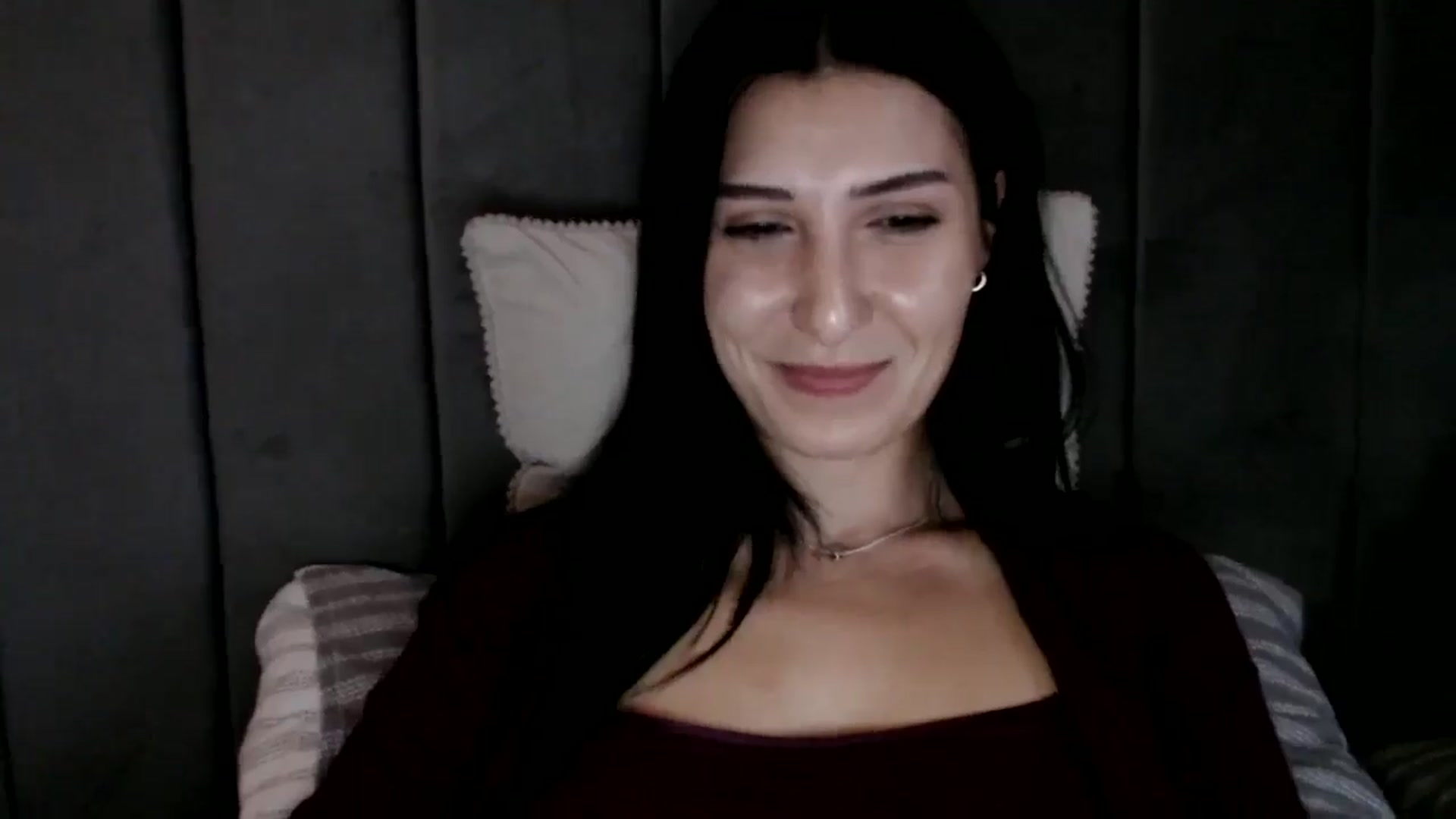 Gallery image thumbnail from Yara_77's myfreecams stream on, 02/06/2026, 13:02 image 9 of 20