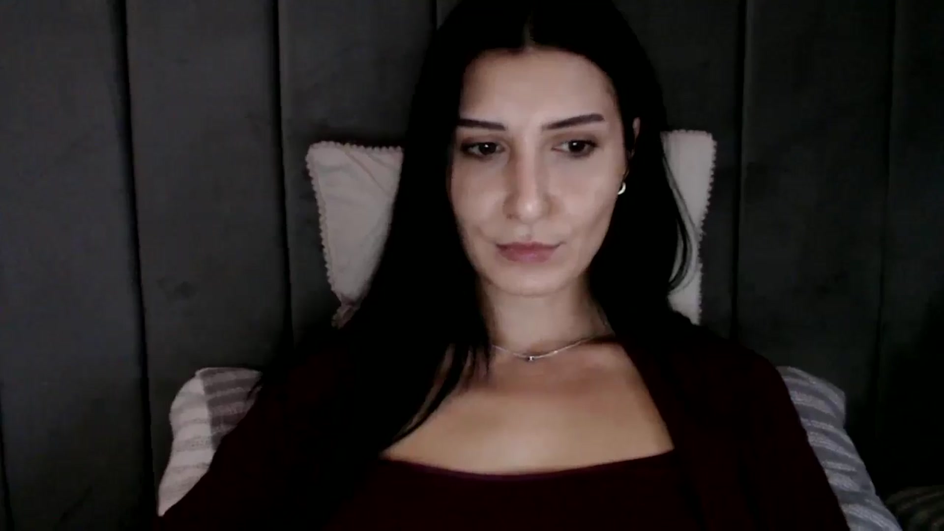 Gallery image thumbnail from Yara_77's myfreecams stream on, 02/06/2026, 13:02 image 5 of 20