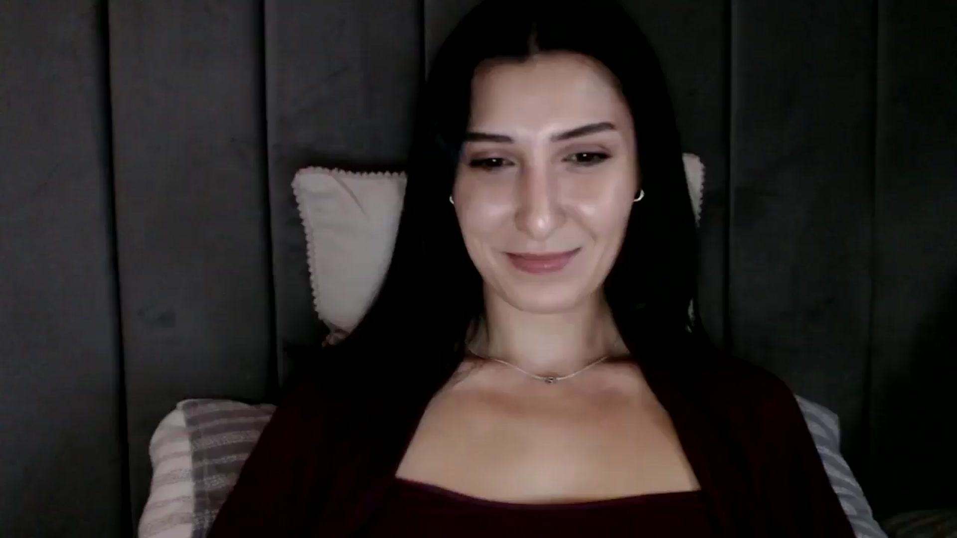 Gallery image thumbnail from Yara_77's myfreecams stream on, 02/06/2026, 13:02 image 4 of 20