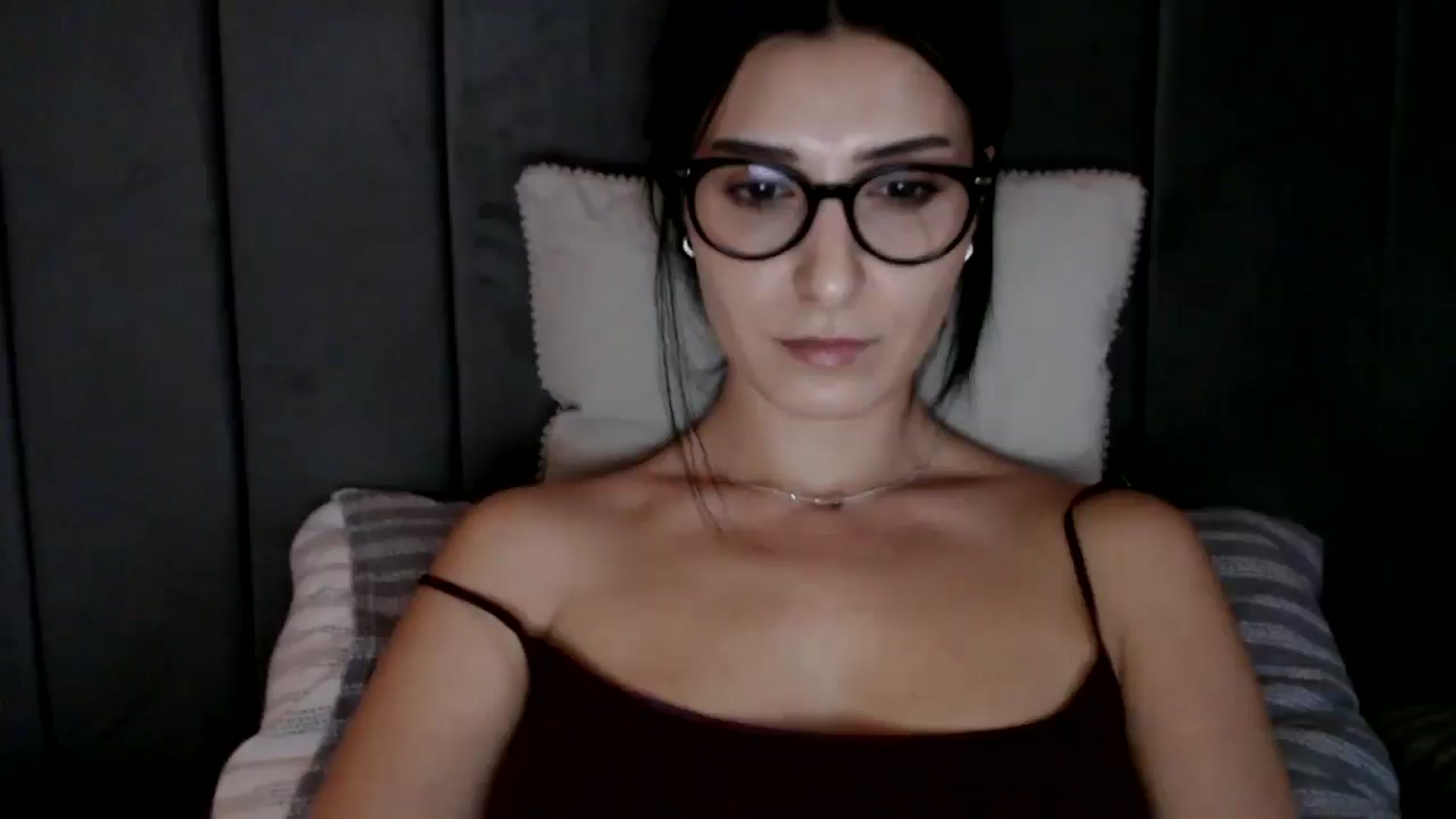 Gallery image thumbnail from Yara_77's myfreecams stream on, 02/06/2026, 14:06 image 1 of 20