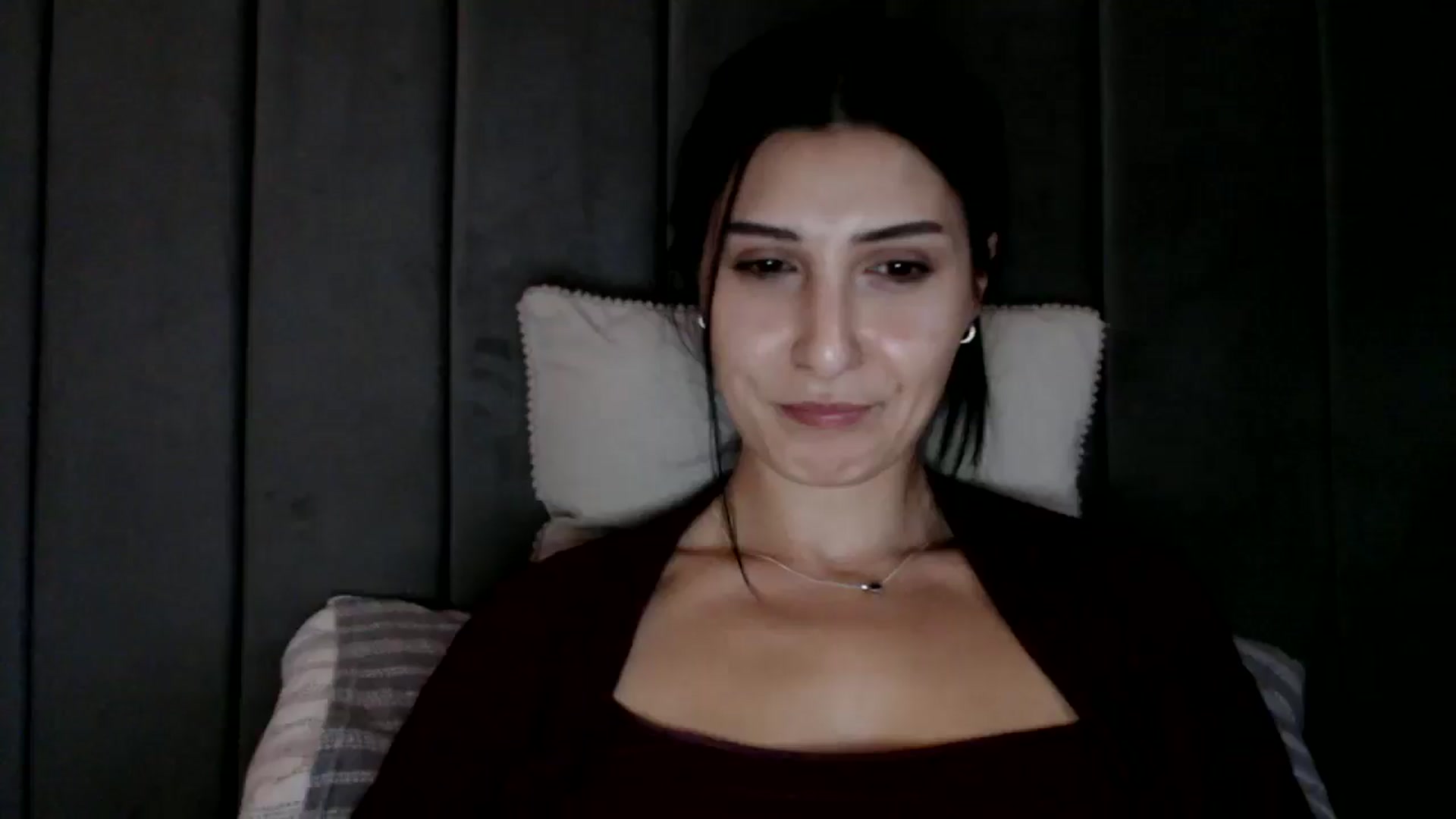 Gallery image thumbnail from Yara_77's myfreecams stream on, 02/06/2026, 14:06 image 19 of 20