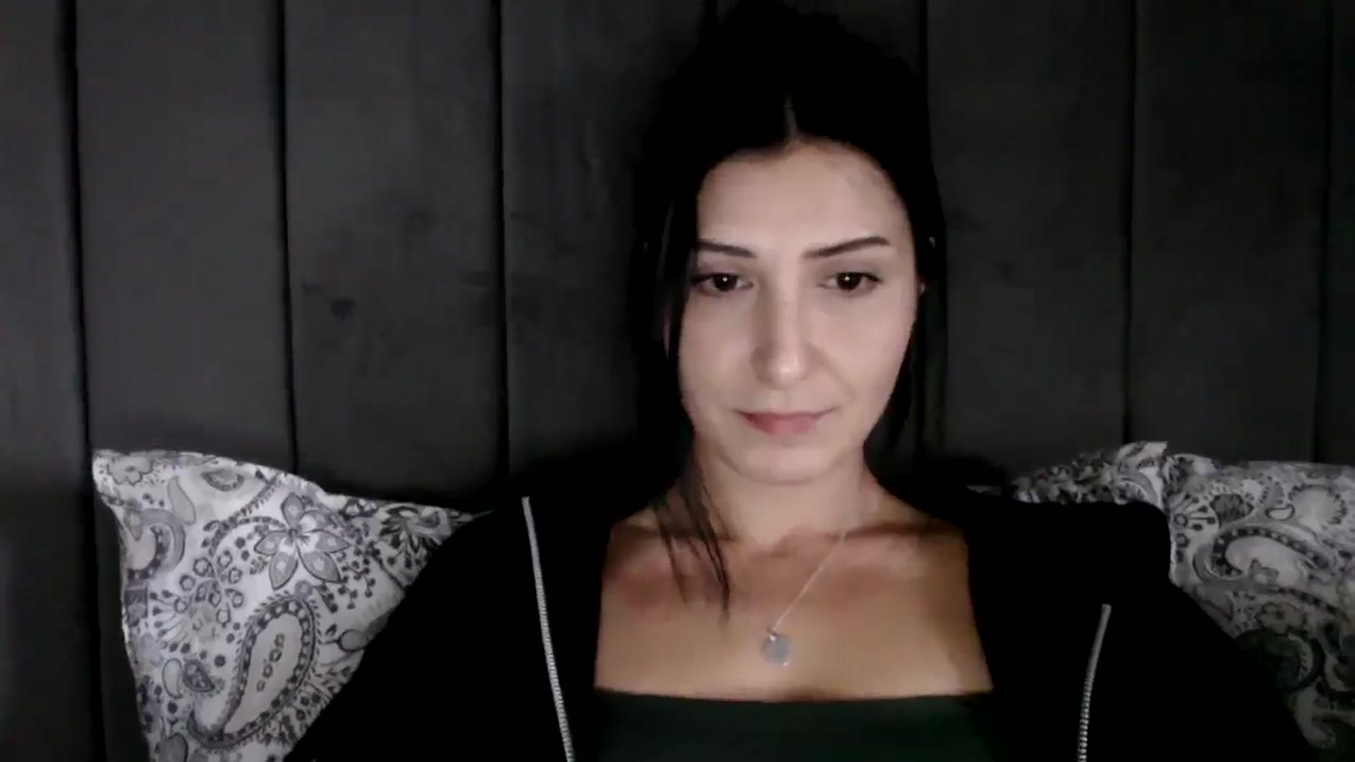 Gallery image thumbnail from Yara_77's myfreecams stream on, 02/19/2026, 12:27 image 19 of 20