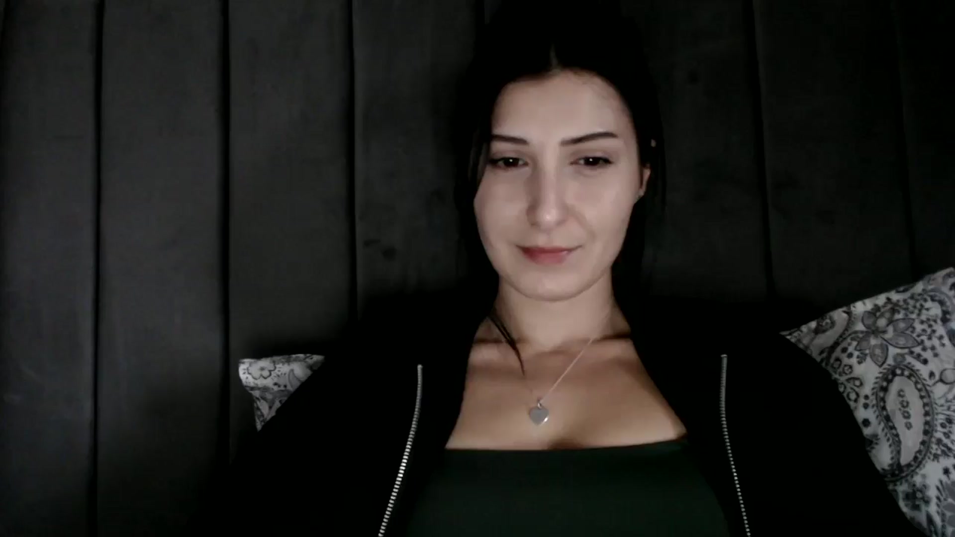Gallery image thumbnail from Yara_77's myfreecams stream on, 02/19/2026, 12:27 image 3 of 20