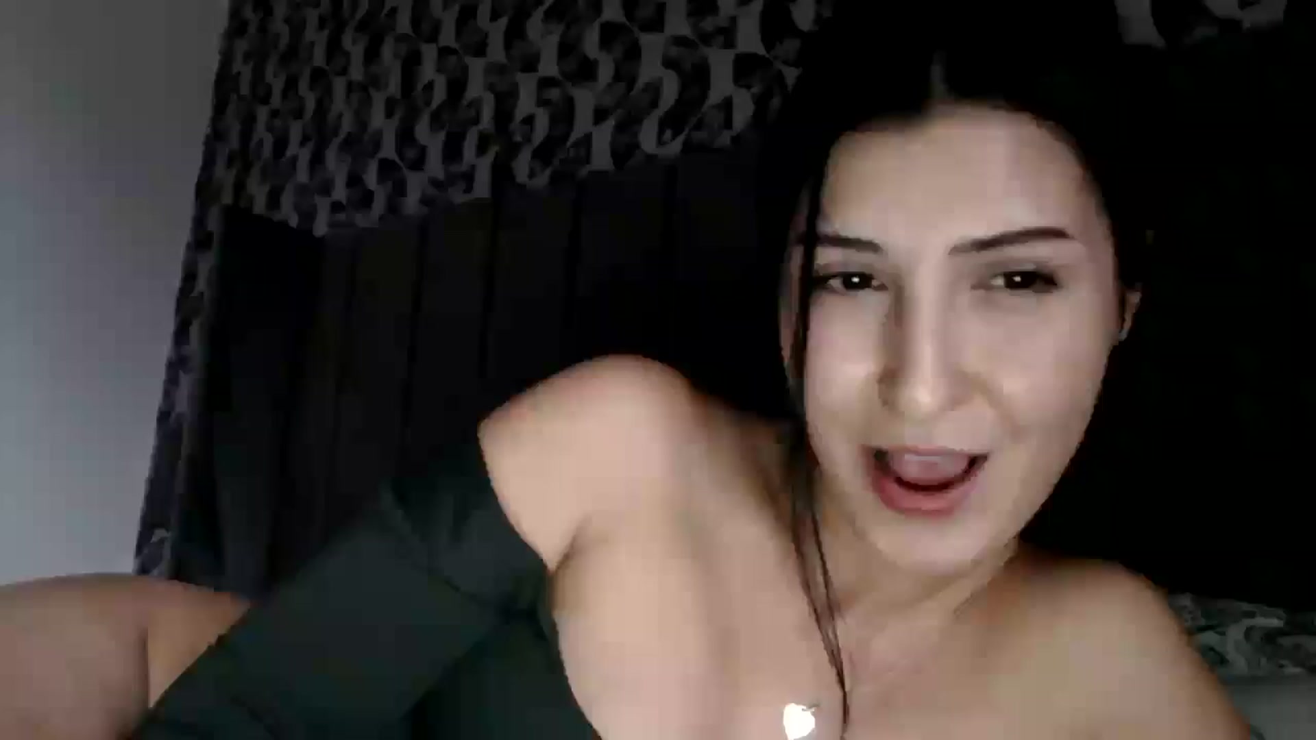 Gallery image thumbnail from Yara_77's myfreecams stream on, 02/19/2026, 13:53 image 3 of 20