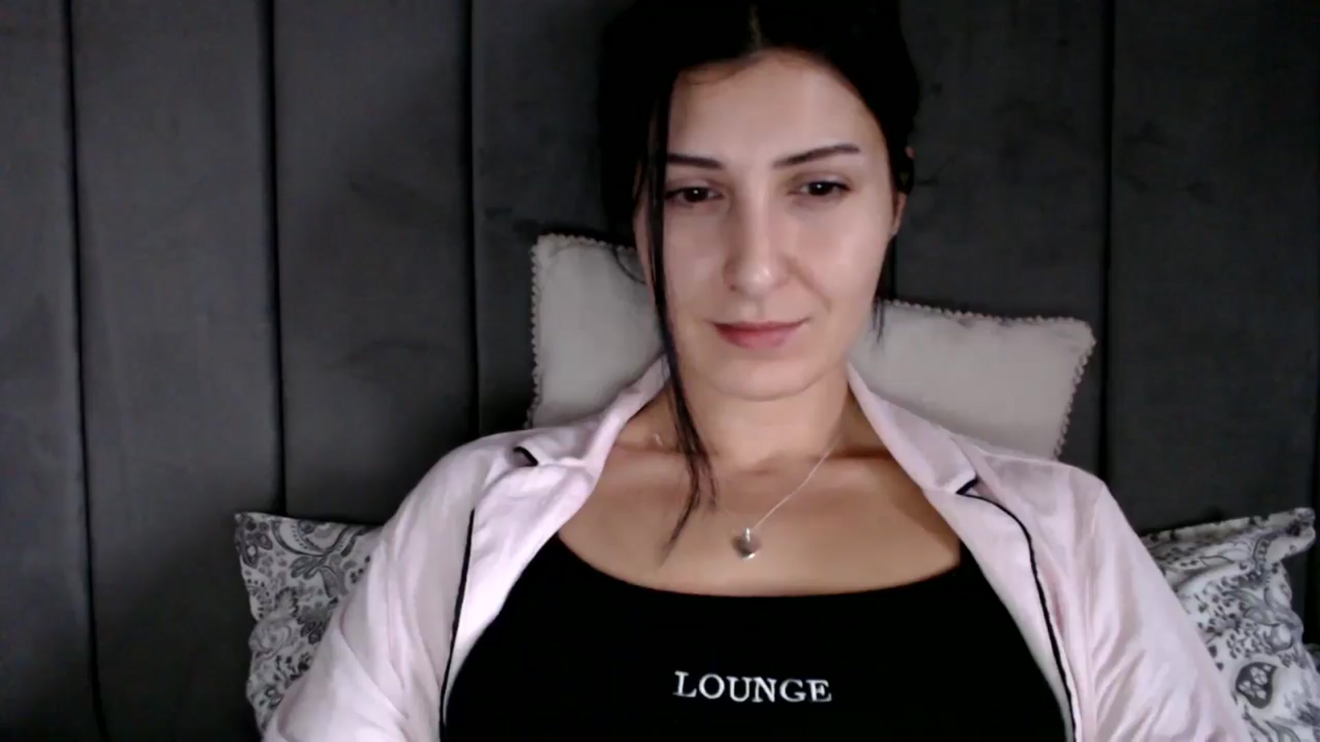 Gallery image thumbnail from Yara_77's myfreecams stream on, 02/20/2026, 10:58 image 17 of 20