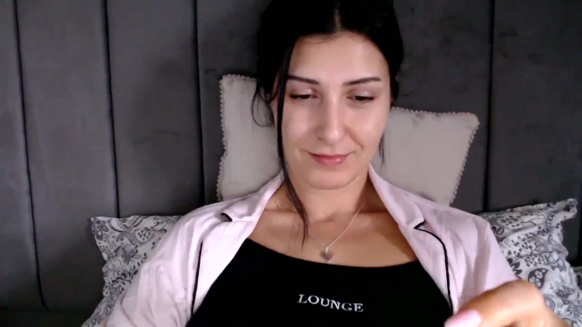 Gallery image thumbnail from Yara_77's myfreecams stream on, 02/20/2026, 10:58 image 5 of 20