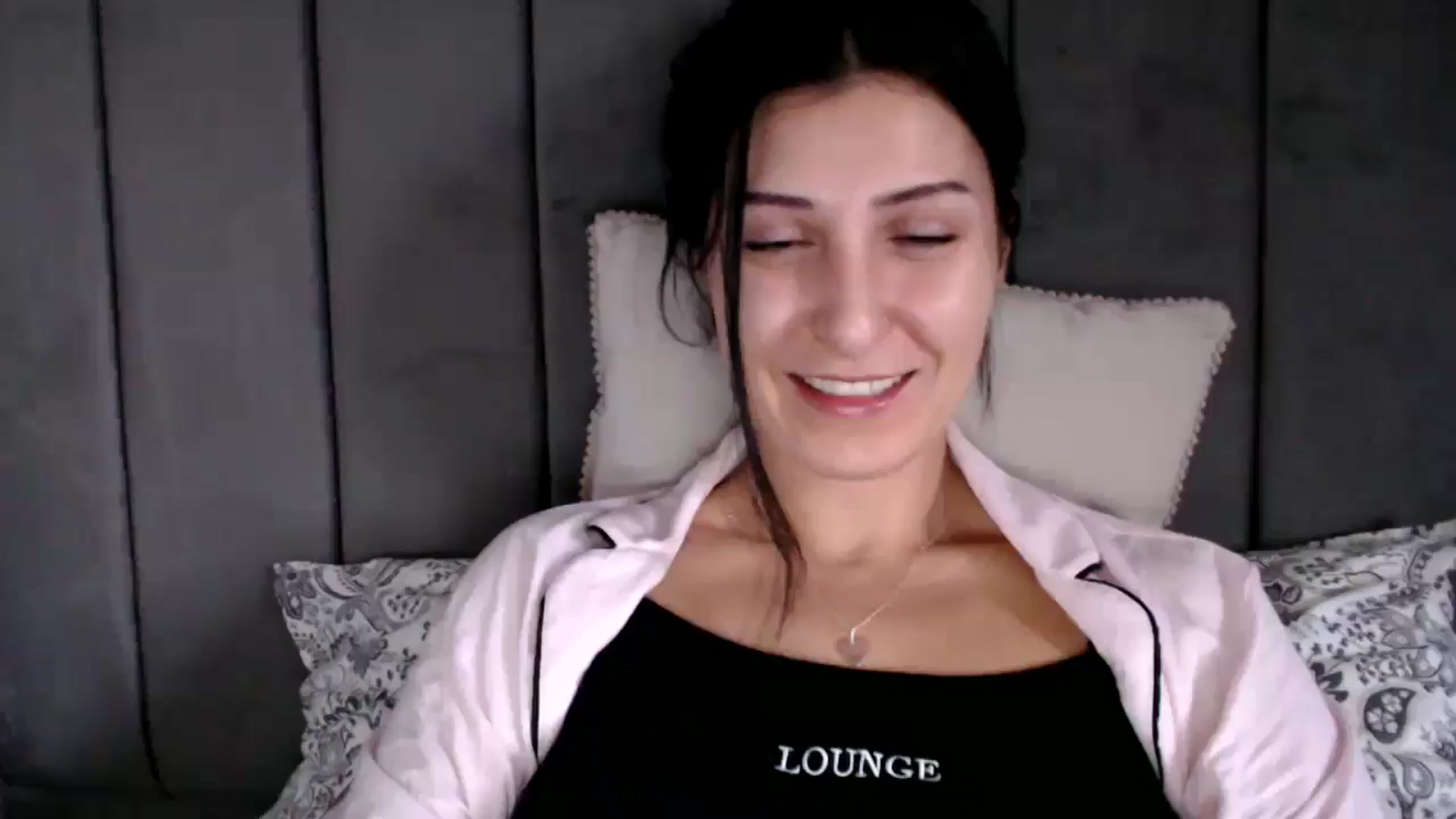 Gallery image thumbnail from Yara_77's myfreecams stream on, 02/20/2026, 10:58 image 8 of 20
