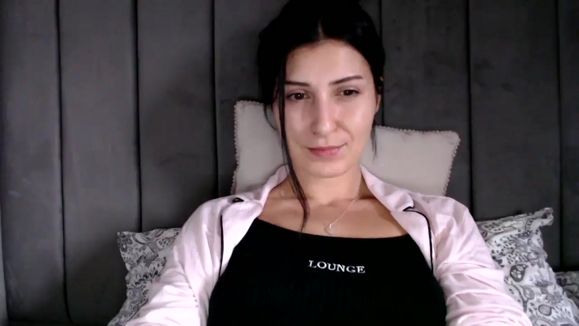 Gallery image thumbnail from Yara_77's myfreecams stream on, 02/20/2026, 10:58 image 1 of 20
