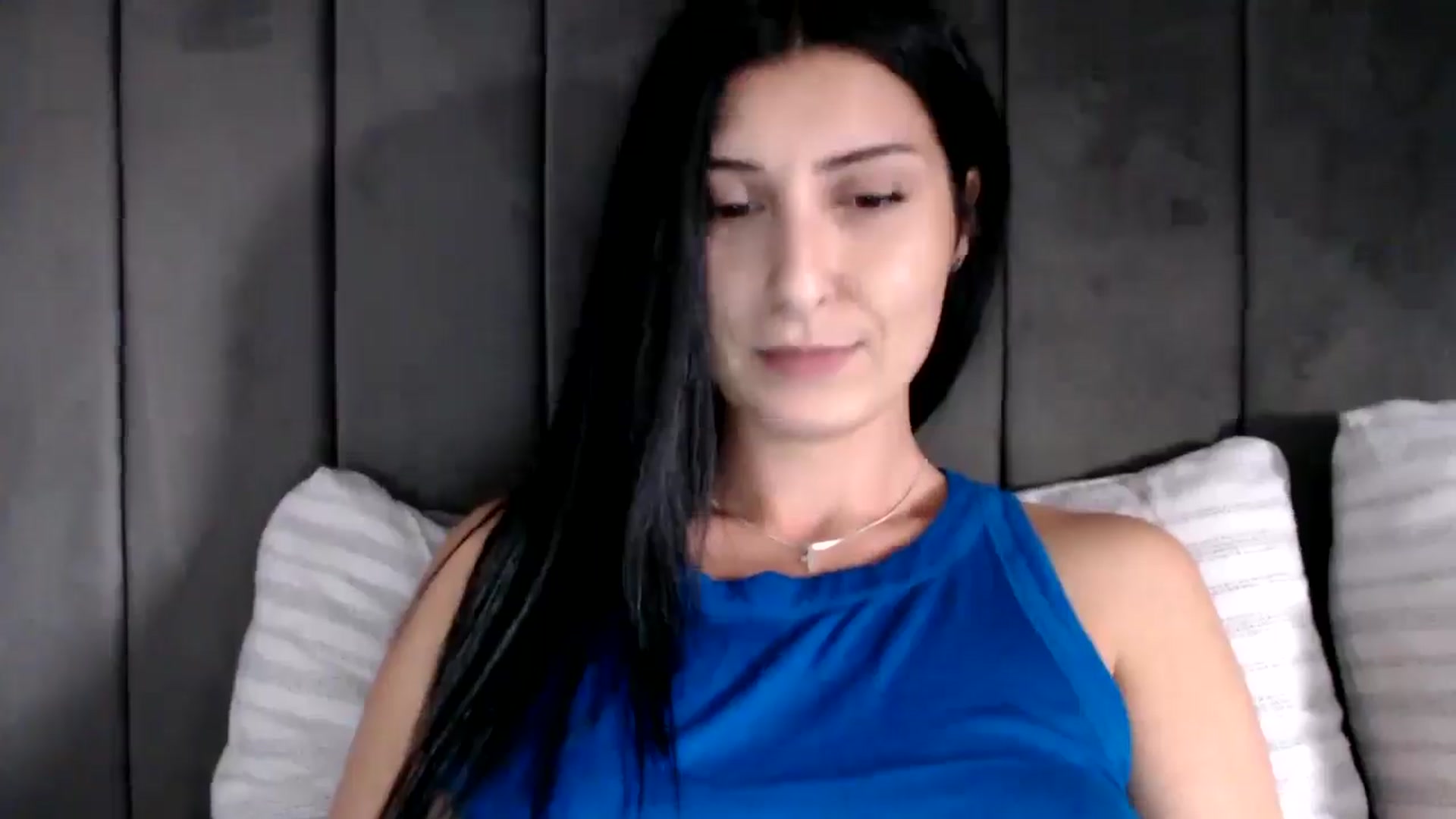 Gallery image thumbnail from Yara_77's myfreecams stream on, 03/20/2026, 16:53 image 3 of 20