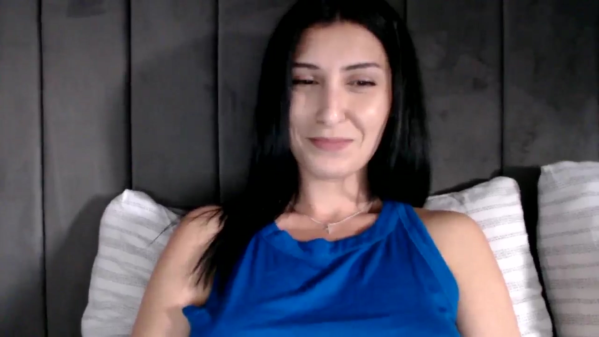 Gallery image thumbnail from Yara_77's myfreecams stream on, 03/20/2026, 16:53 image 7 of 20