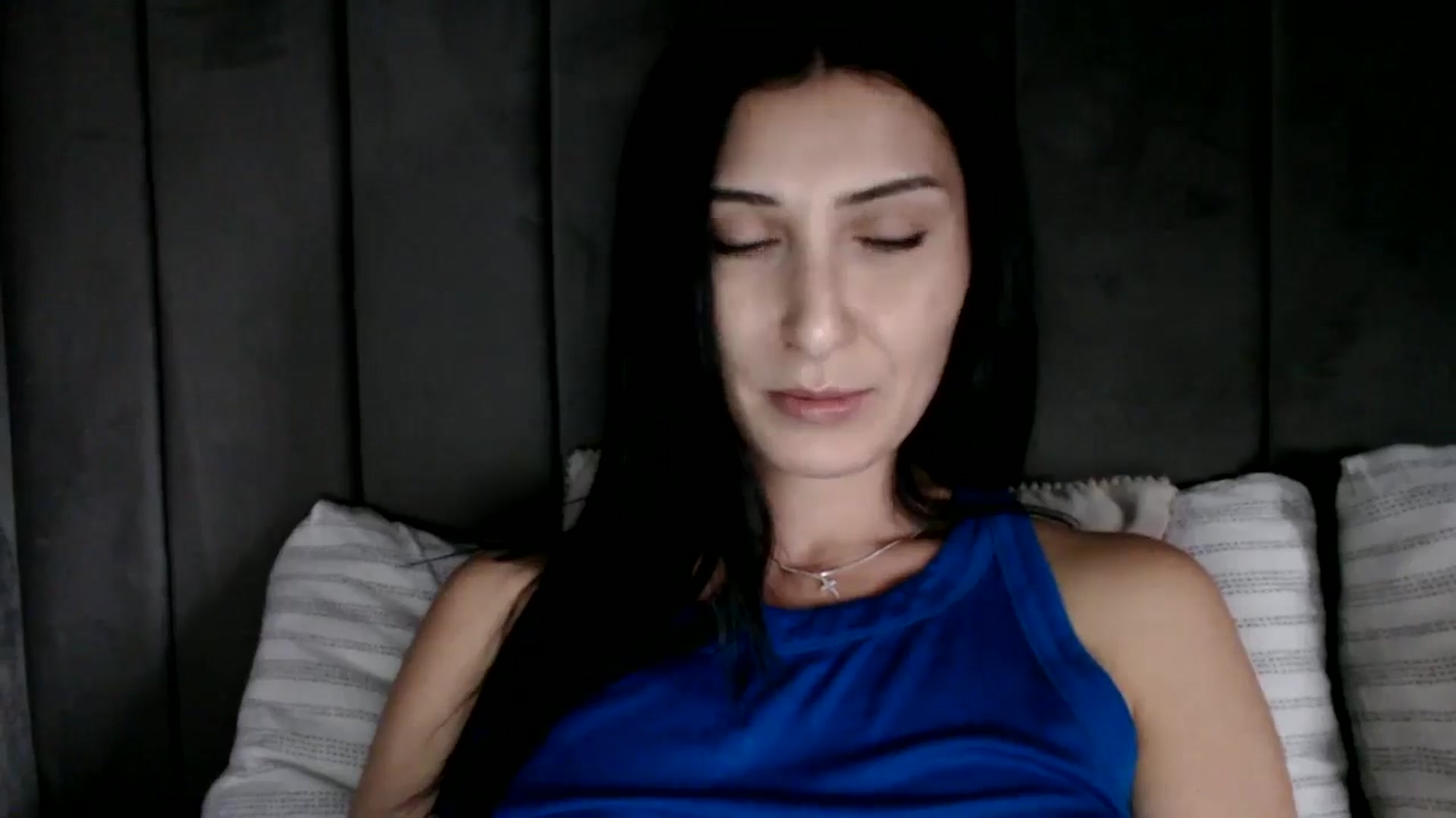 Gallery image thumbnail from Yara_77's myfreecams stream on, 03/20/2026, 17:25 image 18 of 20
