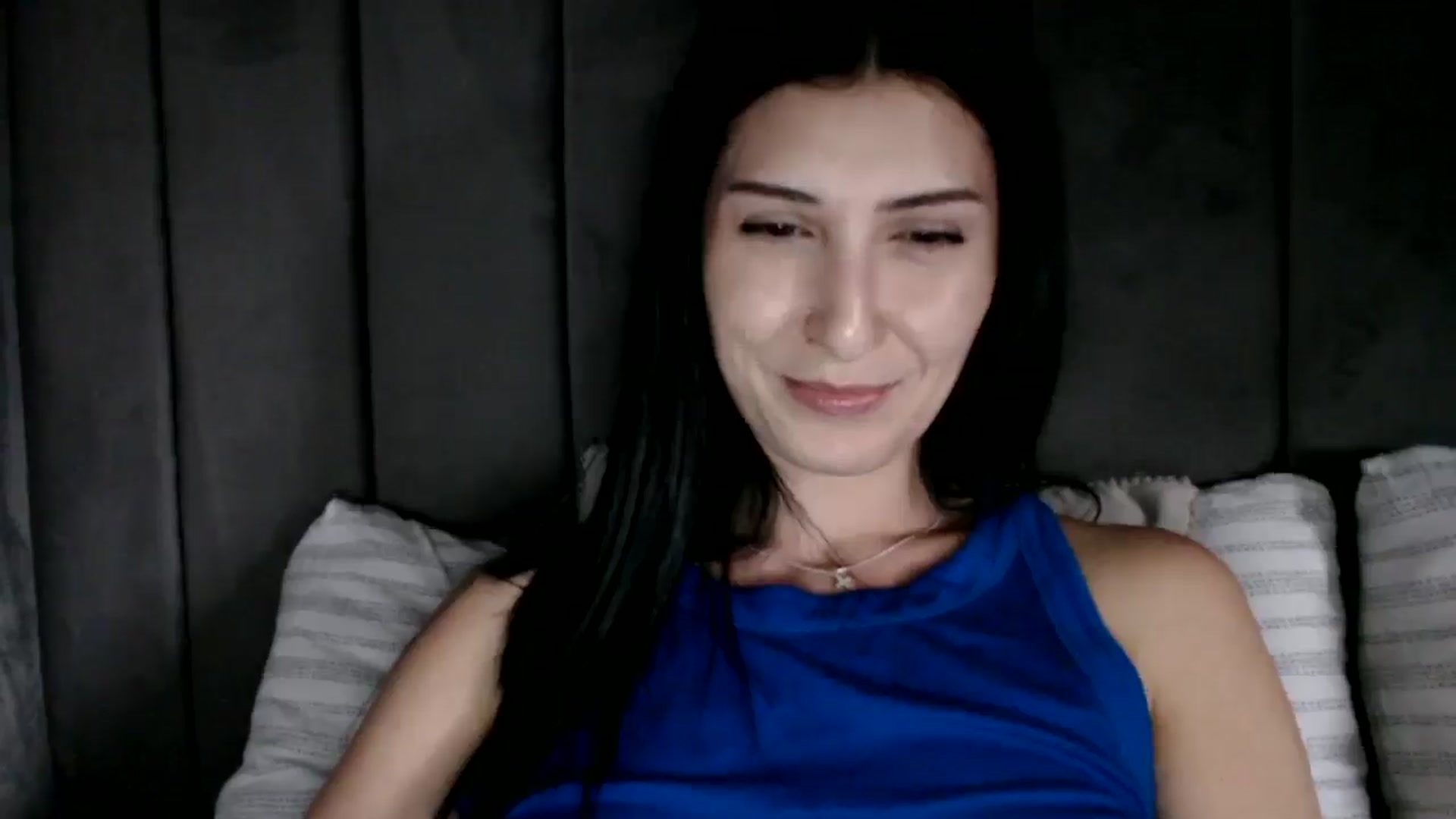 Gallery image thumbnail from Yara_77's myfreecams stream on, 03/20/2026, 17:25 image 13 of 20