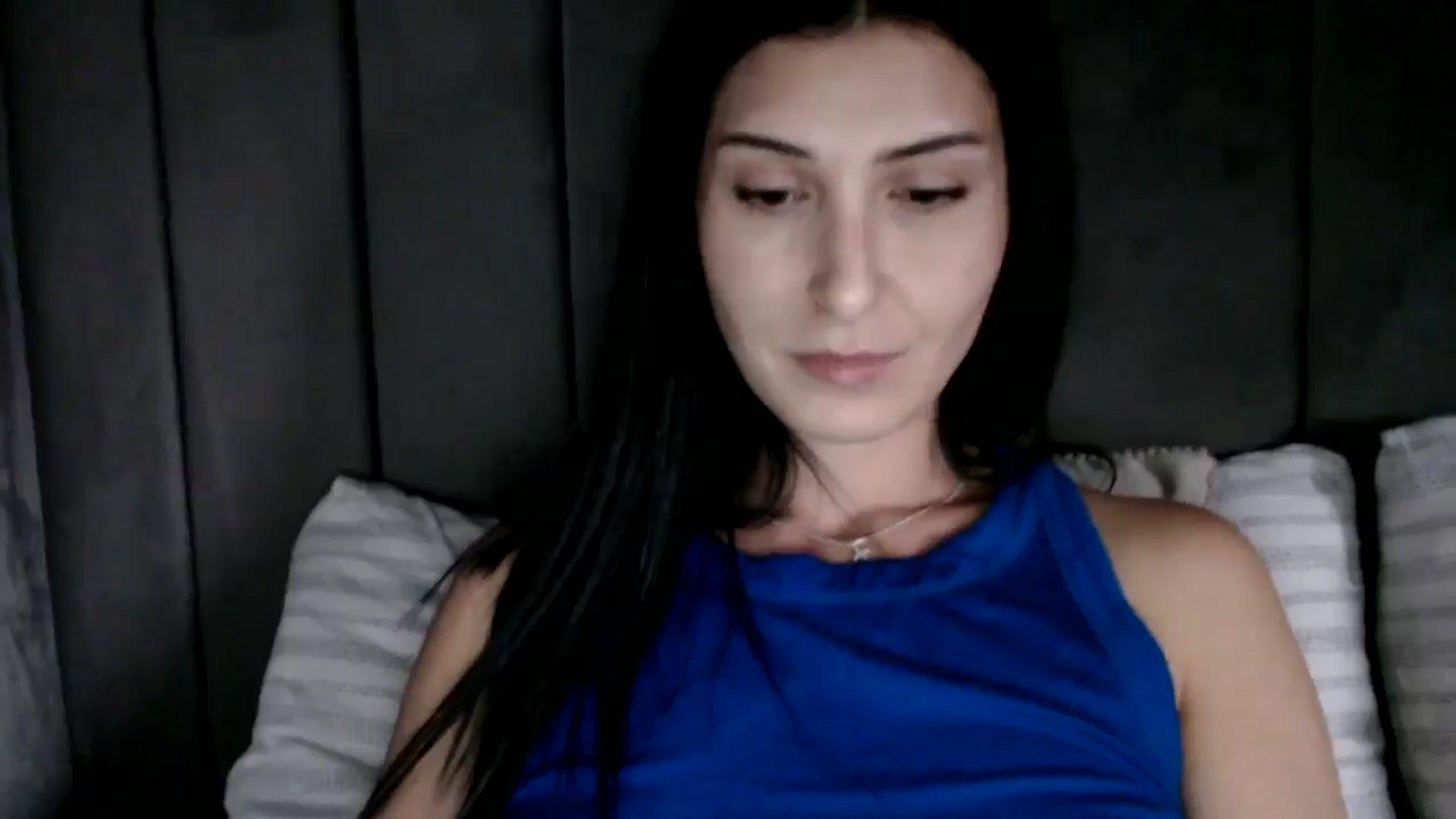 Gallery image thumbnail from Yara_77's myfreecams stream on, 03/20/2026, 17:25 image 11 of 20