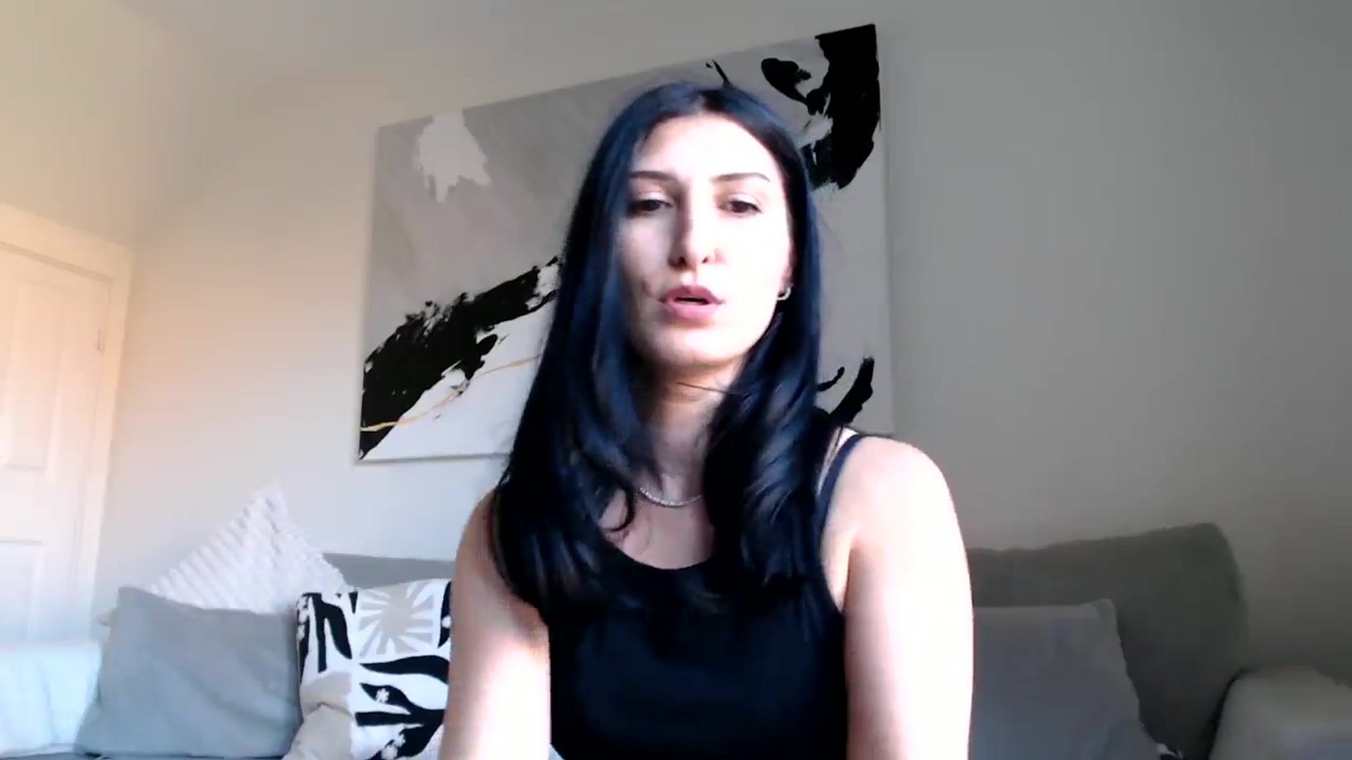 Gallery image thumbnail from Yara_77's myfreecams stream on, 04/02/2026, 13:31 image 10 of 20