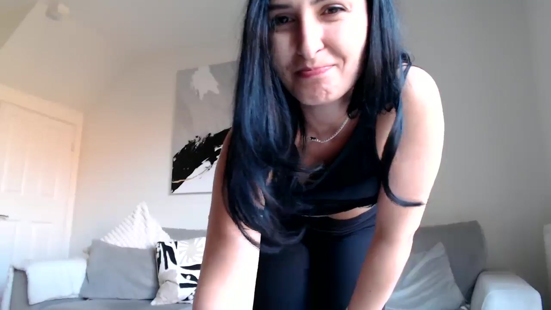 Gallery image thumbnail from Yara_77's myfreecams stream on, 04/02/2026, 16:18 image 12 of 20