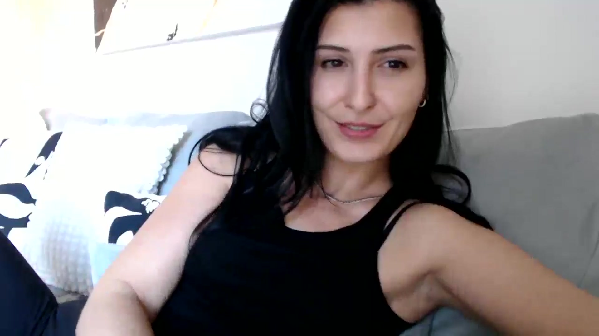Gallery image thumbnail from Yara_77's myfreecams stream on, 04/02/2026, 16:18 image 3 of 20