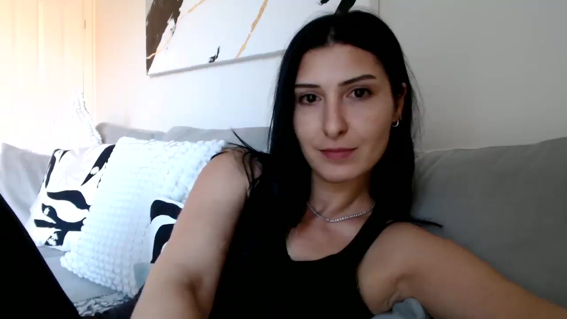 Gallery image thumbnail from Yara_77's myfreecams stream on, 04/02/2026, 16:18 image 2 of 20