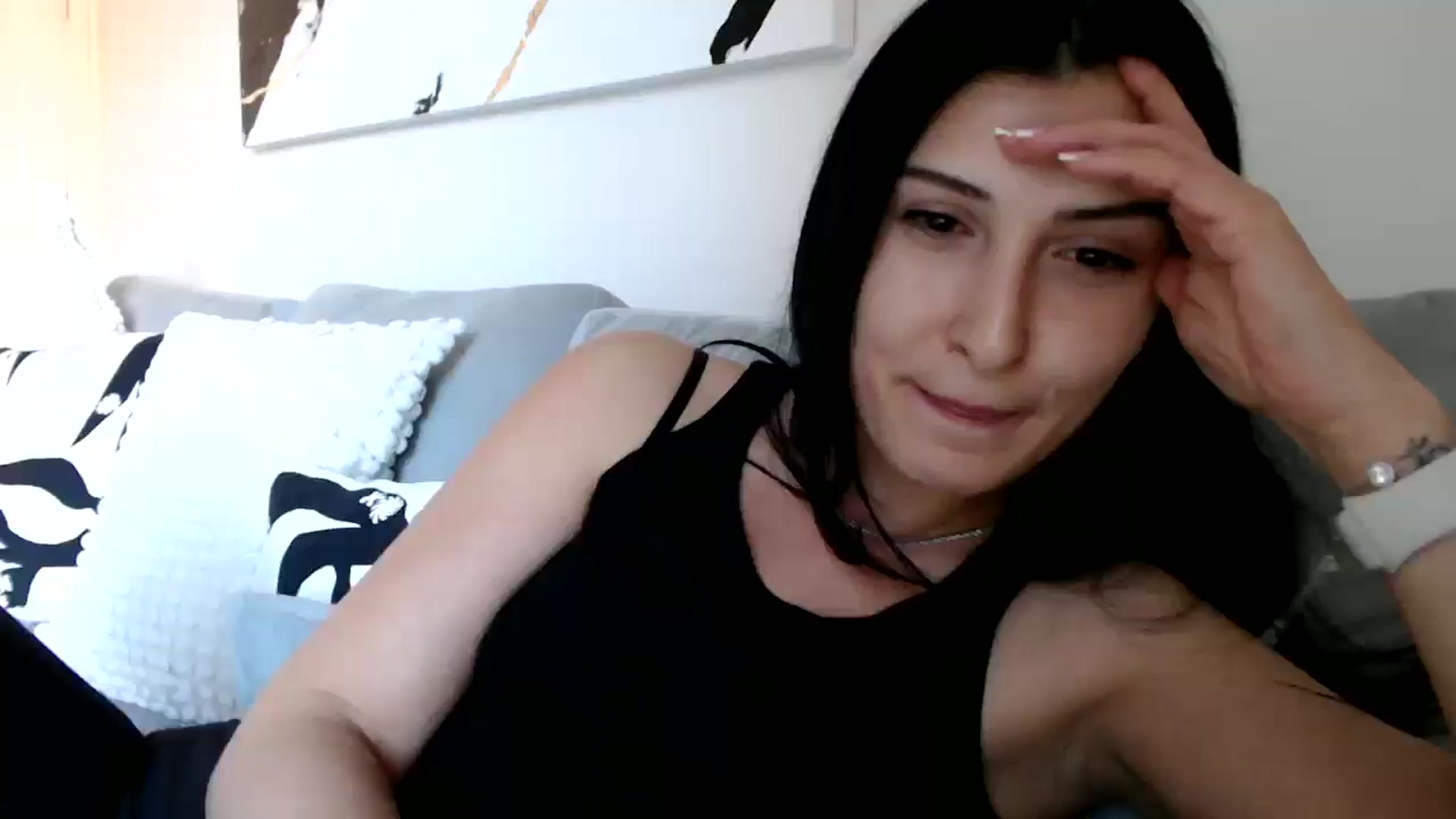 Gallery image thumbnail from Yara_77's myfreecams stream on, 04/02/2026, 16:18 image 4 of 20