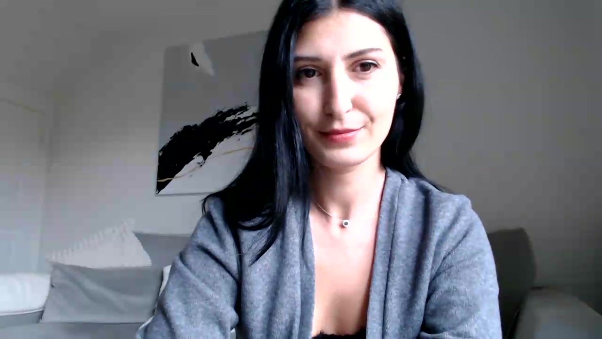 Gallery image thumbnail from Yara_77's myfreecams stream on, 05/06/2026, 13:26 image 4 of 20