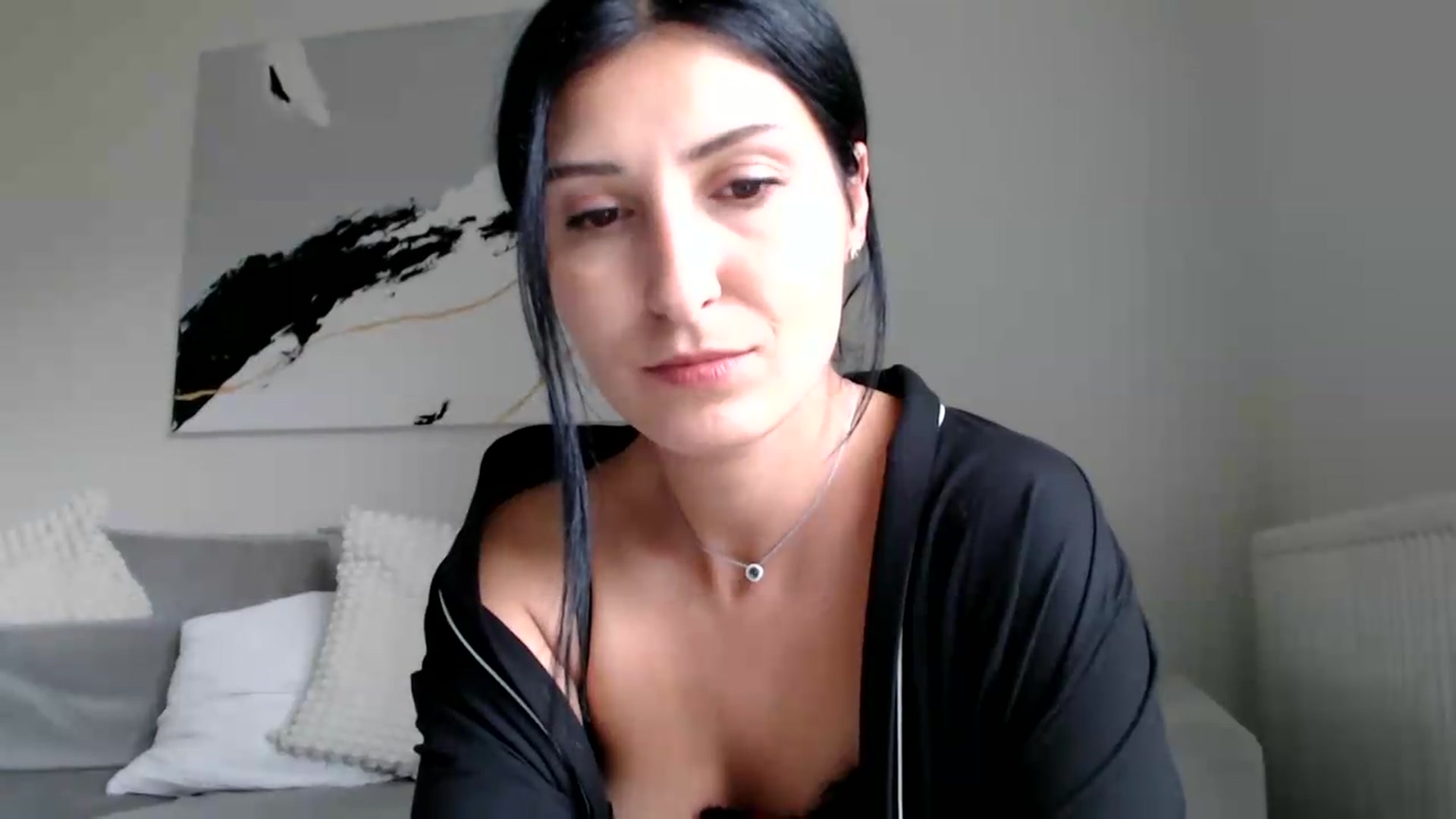 Gallery image thumbnail from Yara_77's myfreecams stream on, 05/06/2026, 14:51 image 12 of 20