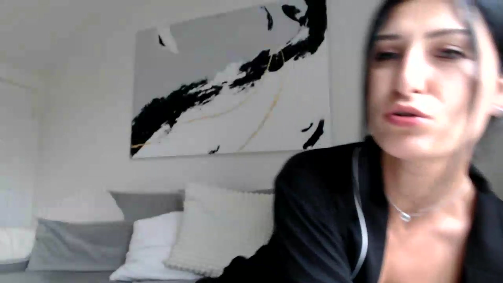 Gallery image thumbnail from Yara_77's myfreecams stream on, 05/06/2026, 14:51 image 7 of 20