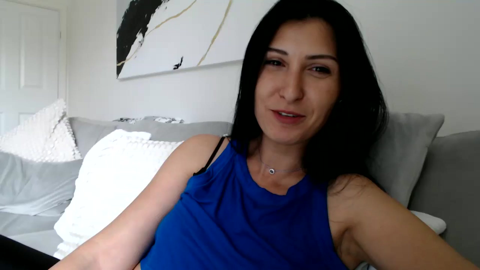 Gallery image thumbnail from Yara_77's myfreecams stream on, 05/07/2026, 15:18 image 1 of 20