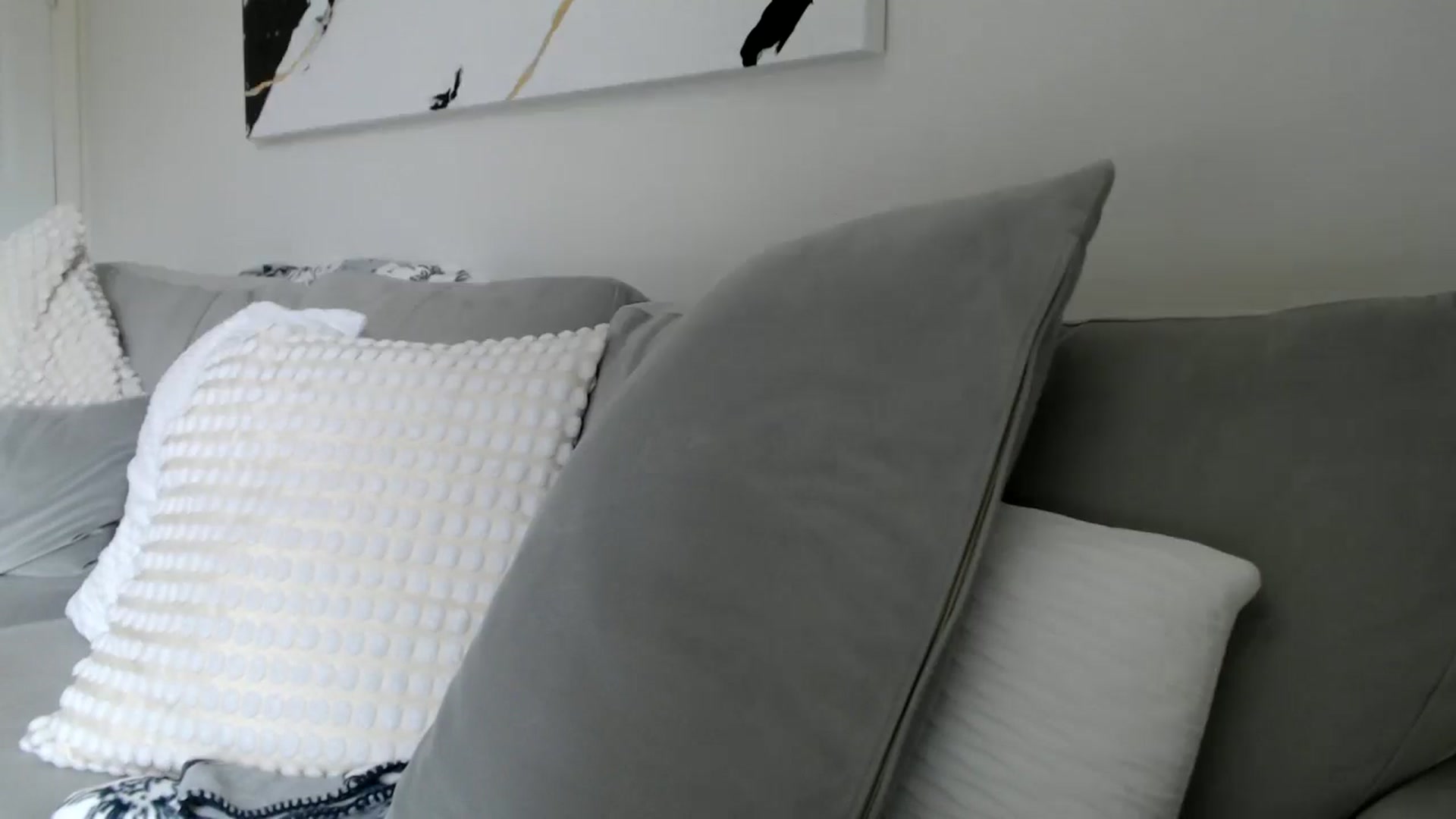 Gallery image thumbnail from Yara_77's myfreecams stream on, 05/07/2026, 15:18 image 19 of 20