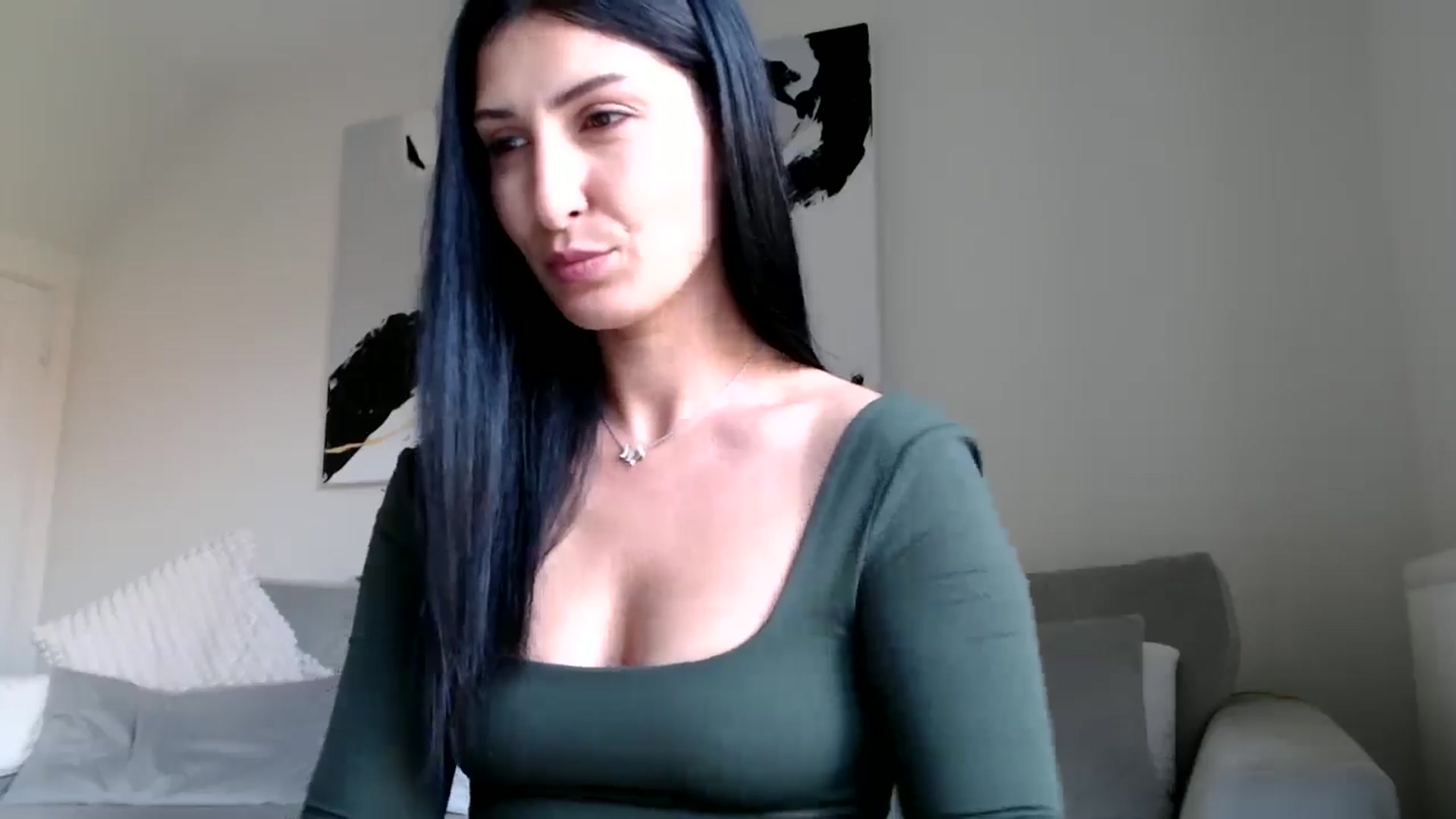 Gallery image thumbnail from Yara_77's myfreecams stream on, 05/08/2026, 12:01 image 6 of 20