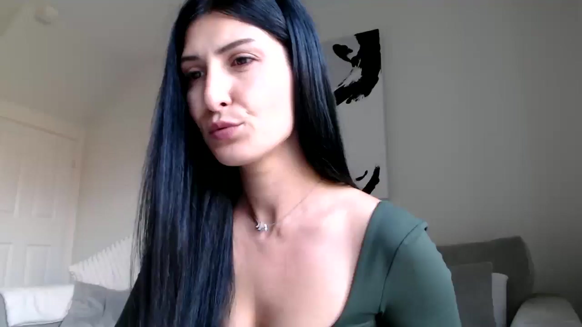 Gallery image thumbnail from Yara_77's myfreecams stream on, 05/08/2026, 12:01 image 18 of 20
