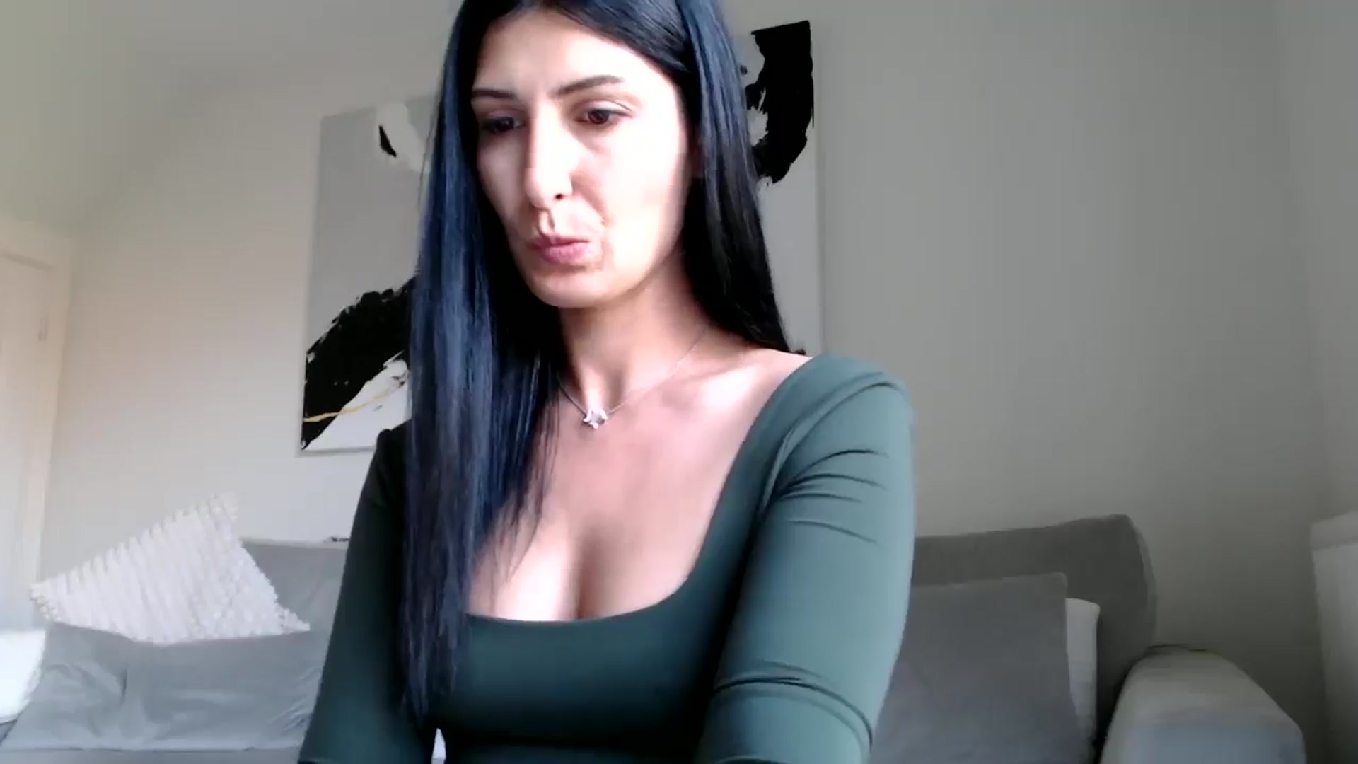 Gallery image thumbnail from Yara_77's myfreecams stream on, 05/08/2026, 12:01 image 7 of 20