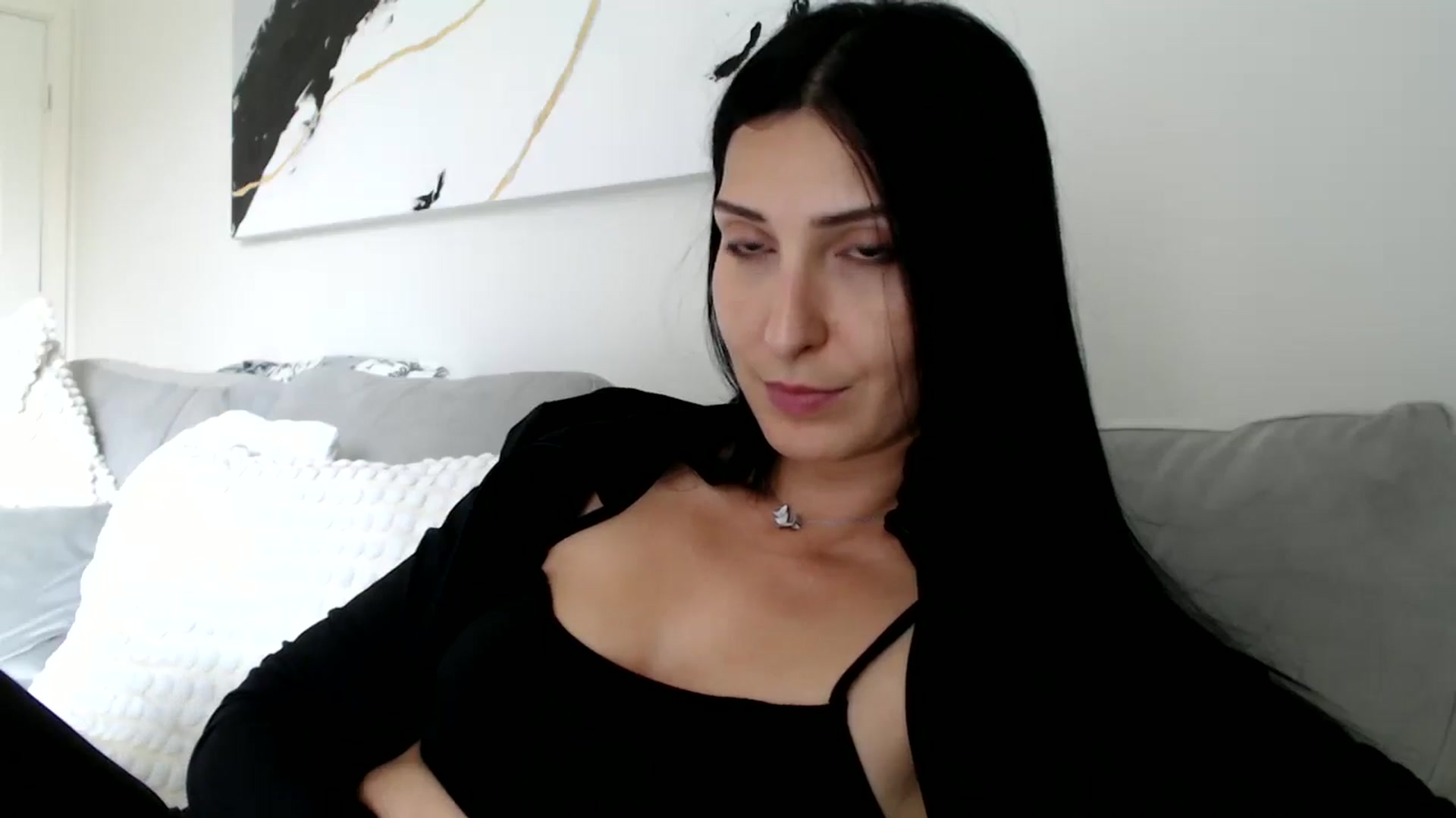 Gallery image thumbnail from Yara_77's myfreecams stream on, 05/08/2026, 14:20 image 10 of 20