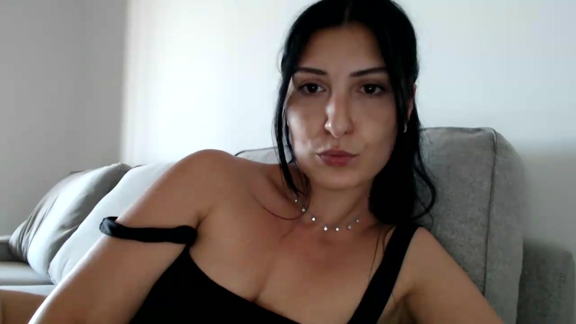 Gallery image thumbnail from Yara_77's myfreecams stream on, 05/27/2026, 11:58 image 13 of 20