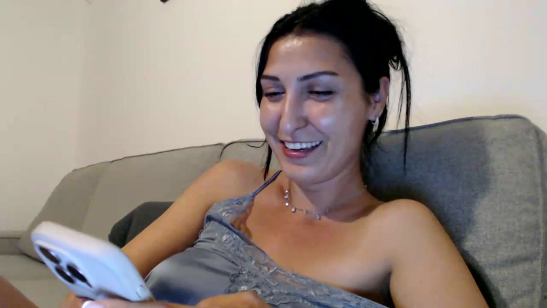 Gallery image thumbnail from Yara_77's myfreecams stream on, 05/28/2026, 18:52 image 20 of 20
