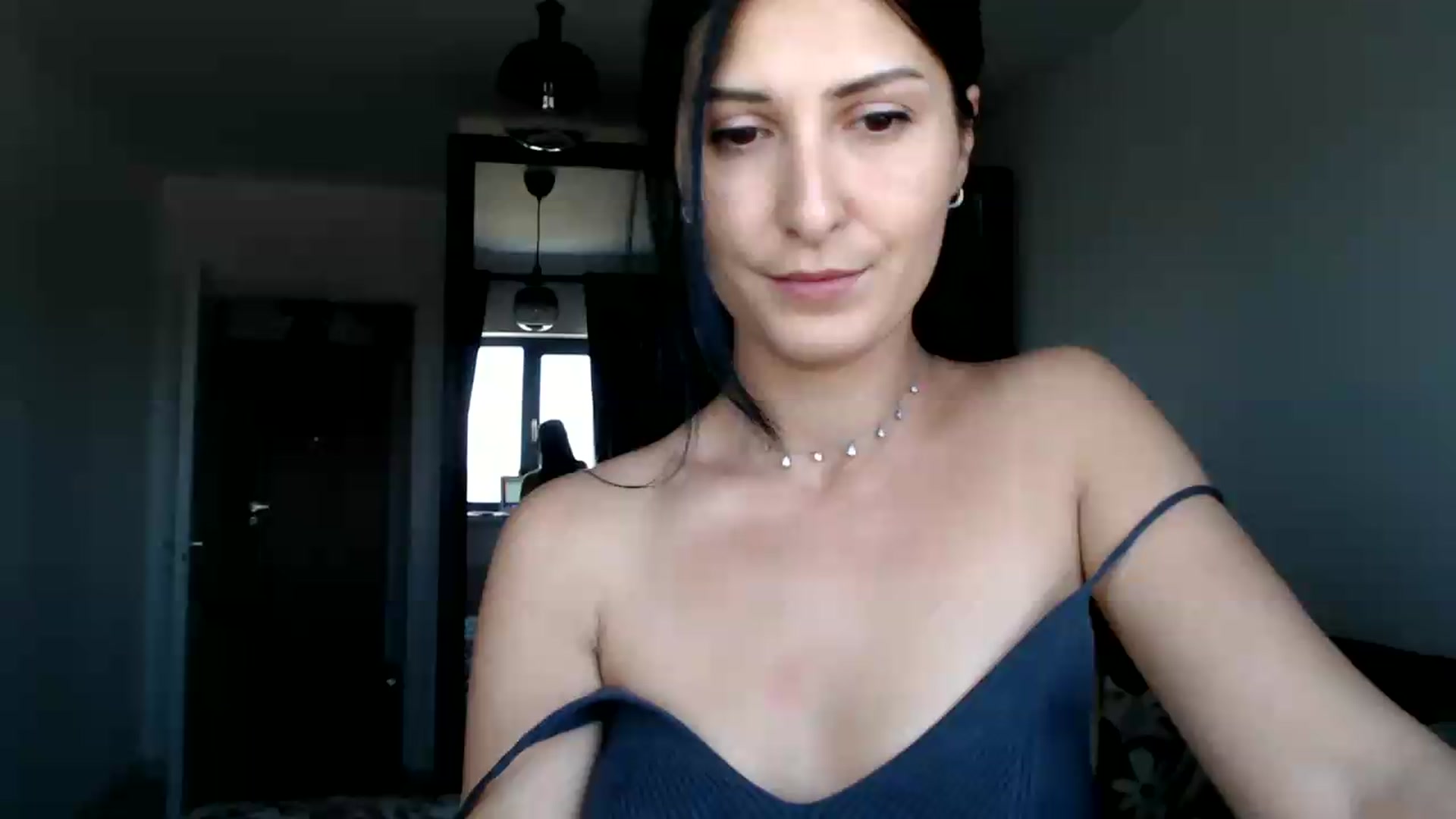 Gallery image thumbnail from Yara_77's myfreecams stream on, 05/30/2026, 09:22 image 4 of 20
