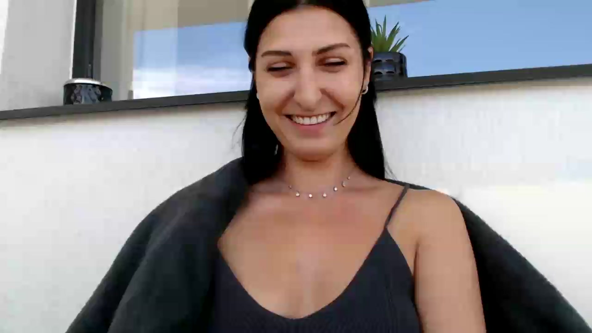 Gallery image thumbnail from Yara_77's myfreecams stream on, 05/30/2026, 10:14 image 10 of 20