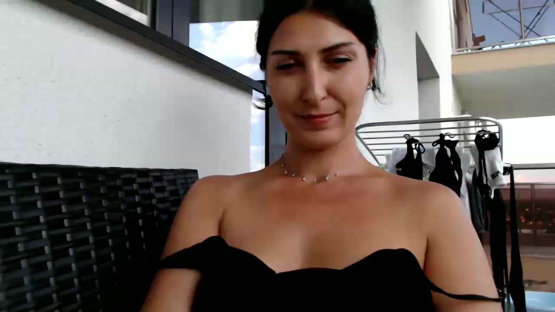 Gallery image thumbnail from Yara_77's myfreecams stream on, 06/16/2026, 15:03 image 6 of 20