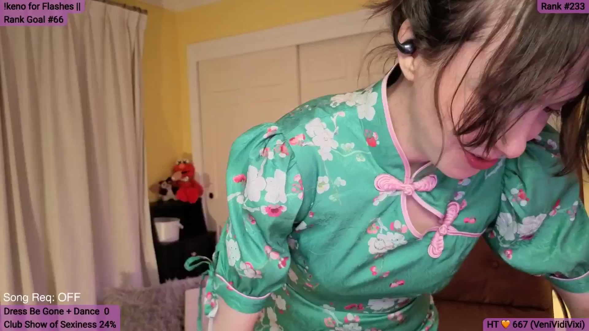 Gallery image thumbnail from Yarrow's myfreecams stream on, 05/03/2026, 05:21 image 5 of 20