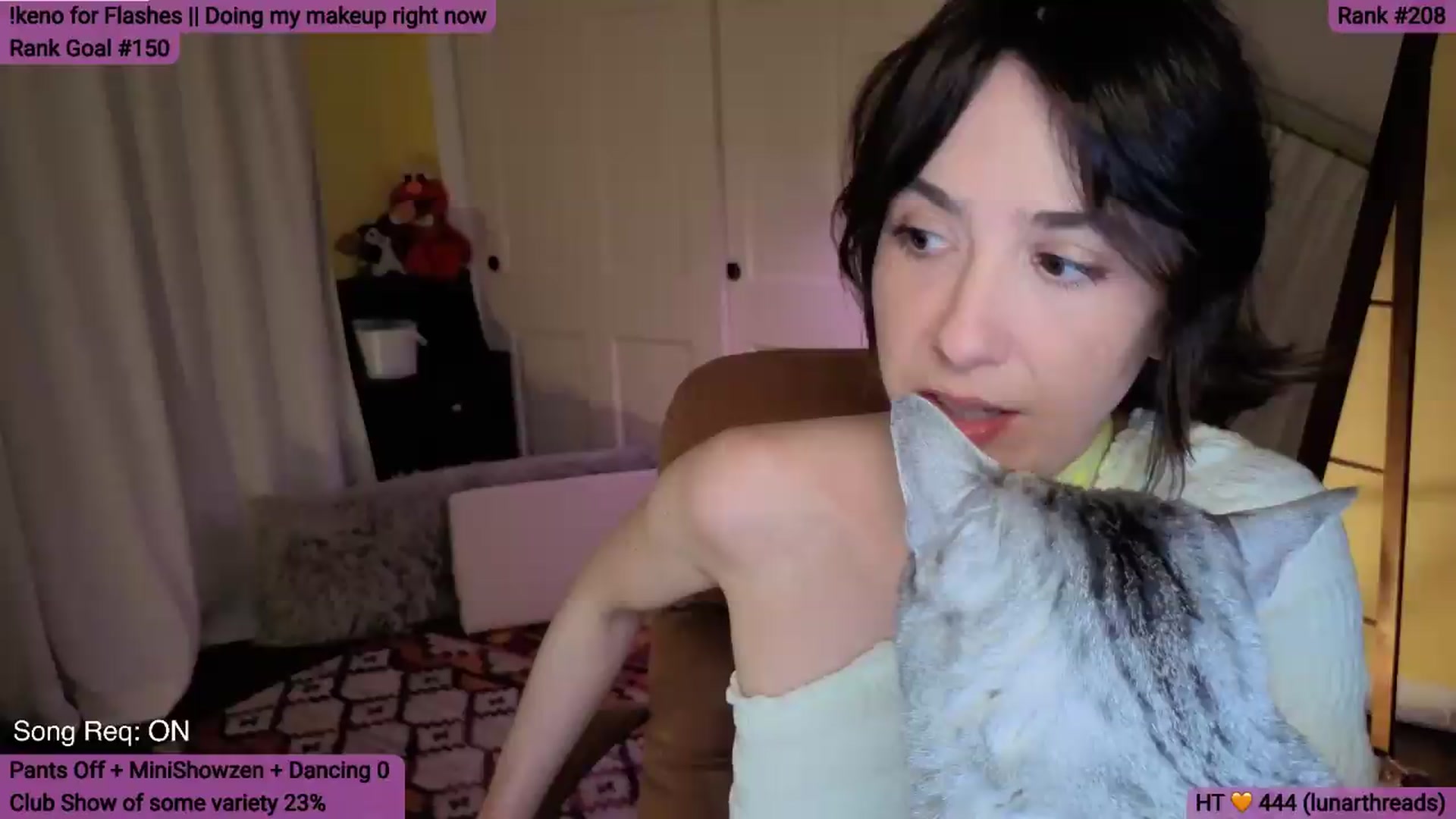 Gallery image thumbnail from Yarrow's myfreecams stream on, 05/10/2026, 04:39 image 17 of 20