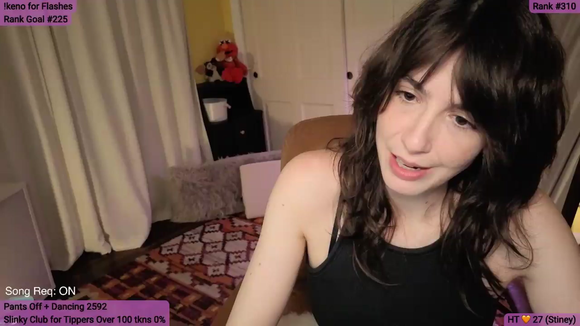 Gallery image thumbnail from Yarrow's myfreecams stream on, 05/14/2026, 02:57 image 7 of 20