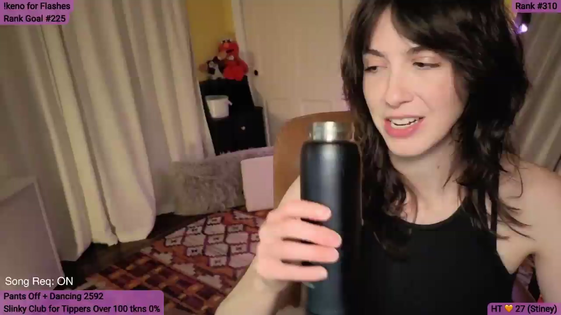 Gallery image thumbnail from Yarrow's myfreecams stream on, 05/14/2026, 02:57 image 4 of 20
