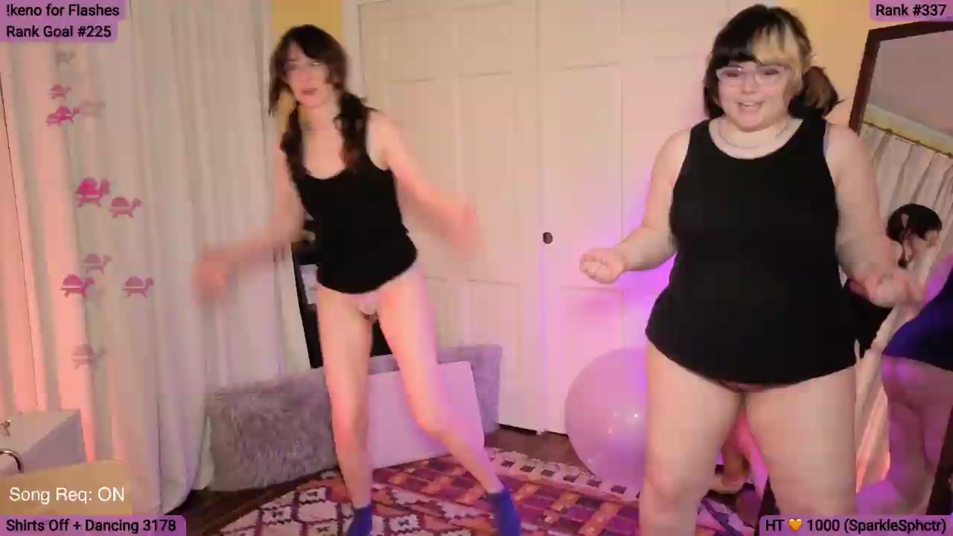 Gallery image thumbnail from Yarrow's myfreecams stream on, 05/16/2026, 04:11 image 11 of 20