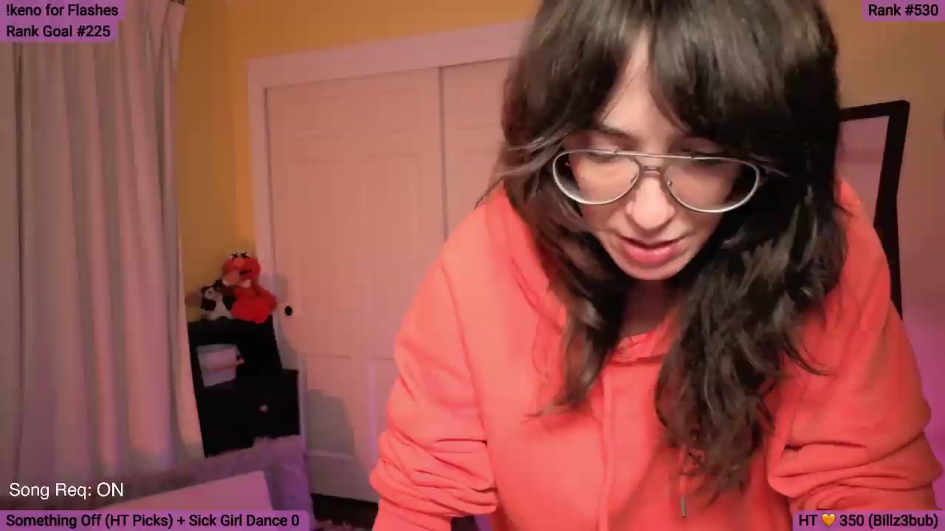 Gallery image thumbnail from Yarrow's myfreecams stream on, 05/25/2026, 05:45 image 11 of 20