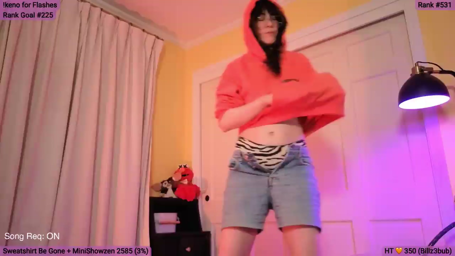 Gallery image thumbnail from Yarrow's myfreecams stream on, 05/25/2026, 05:45 image 12 of 20